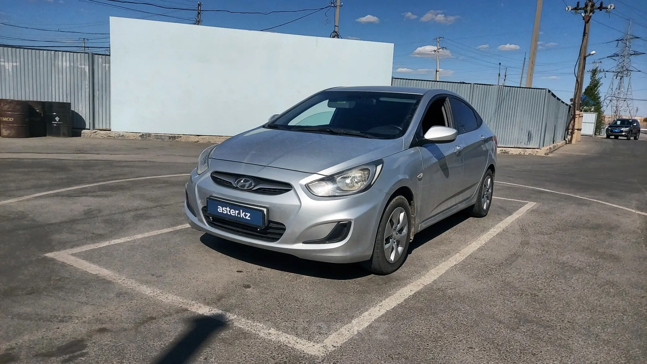 Hyundai Accent 2012