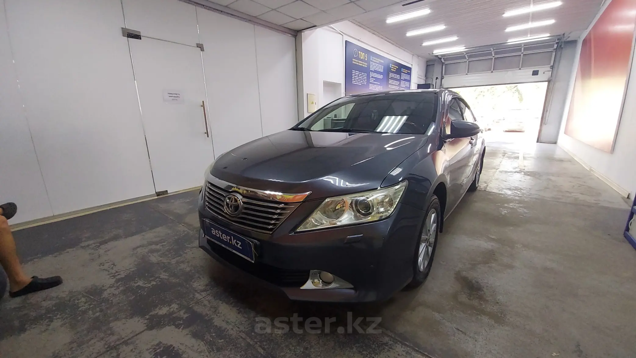 Toyota Camry 2012