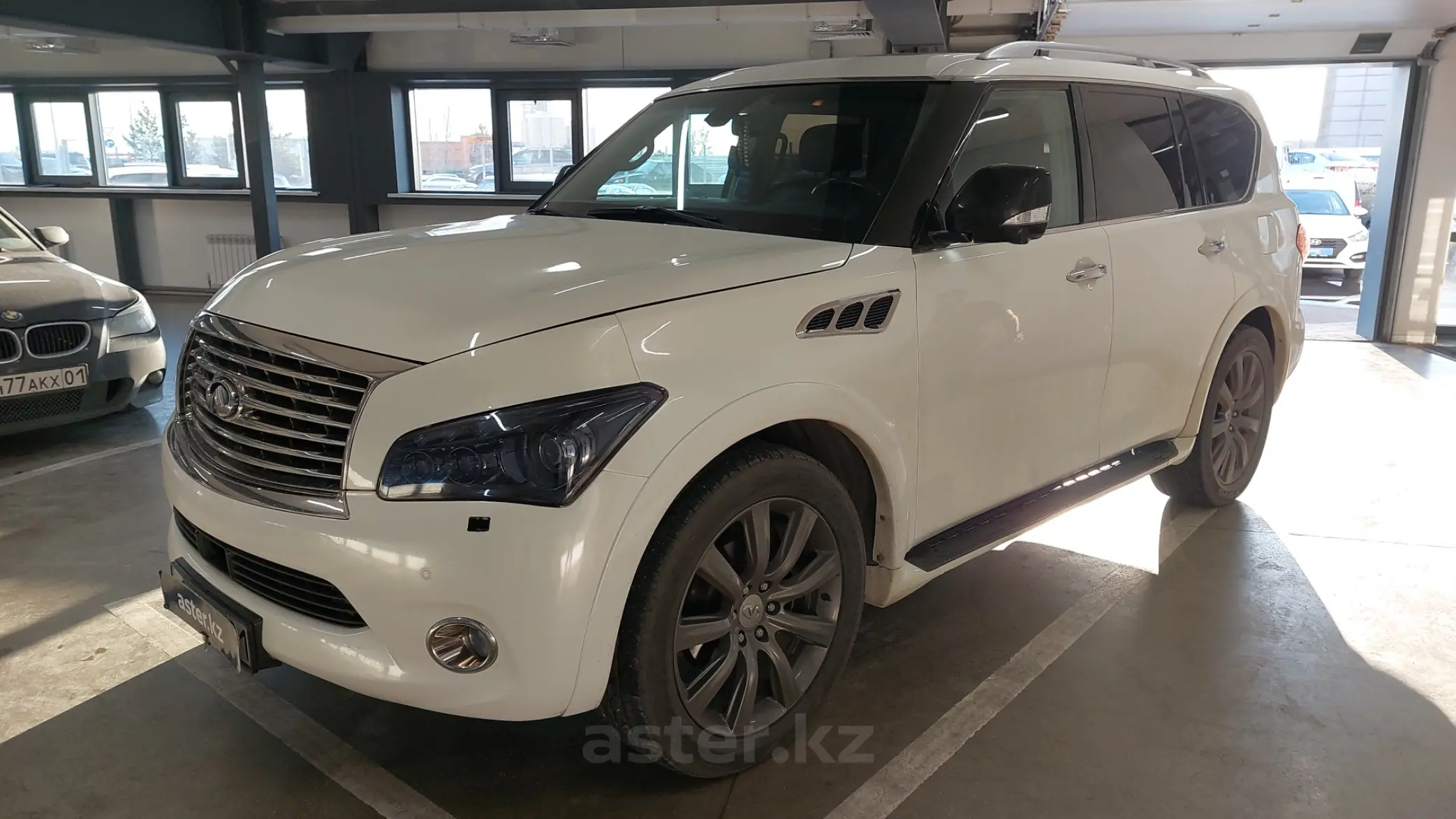 Infiniti QX56 2013