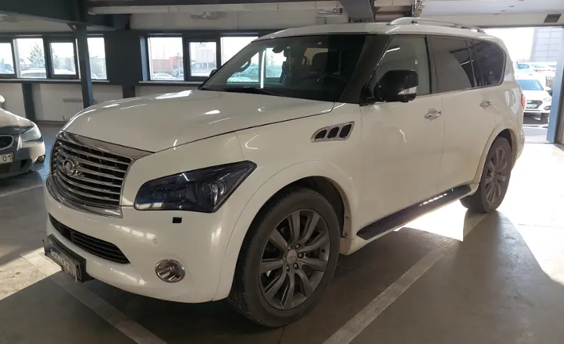 Infiniti QX56 2013 года за 13 000 000 тг. в Астана
