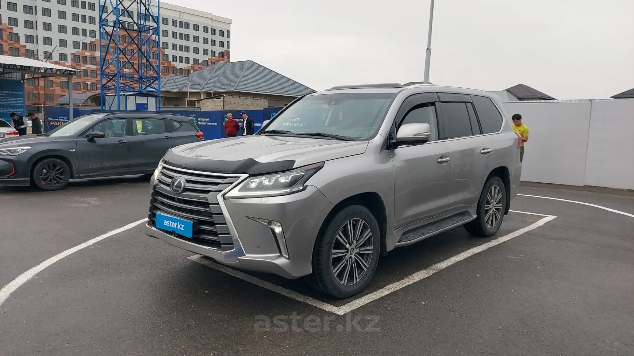 Lexus LX 2016