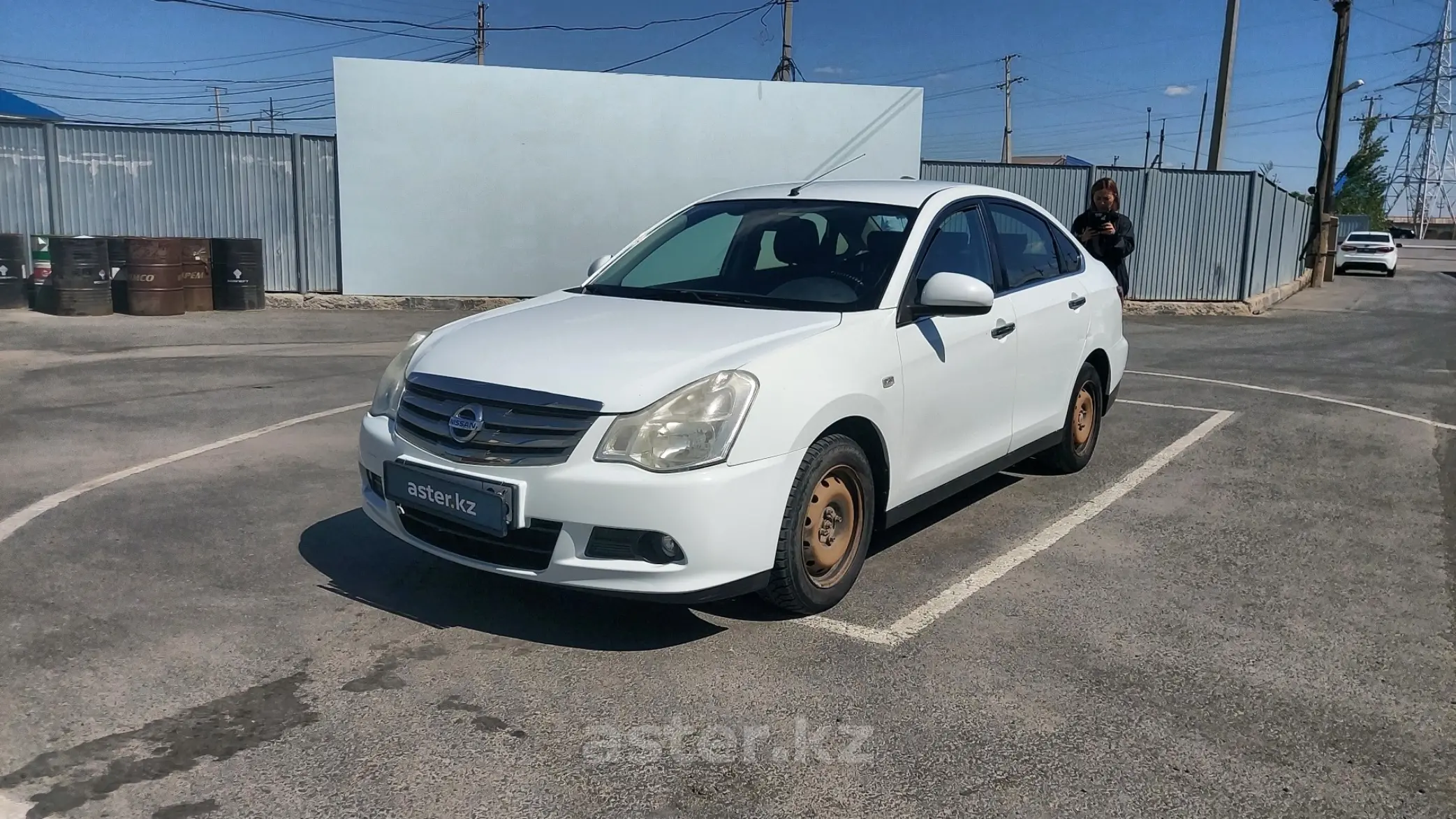 Nissan Almera 2014