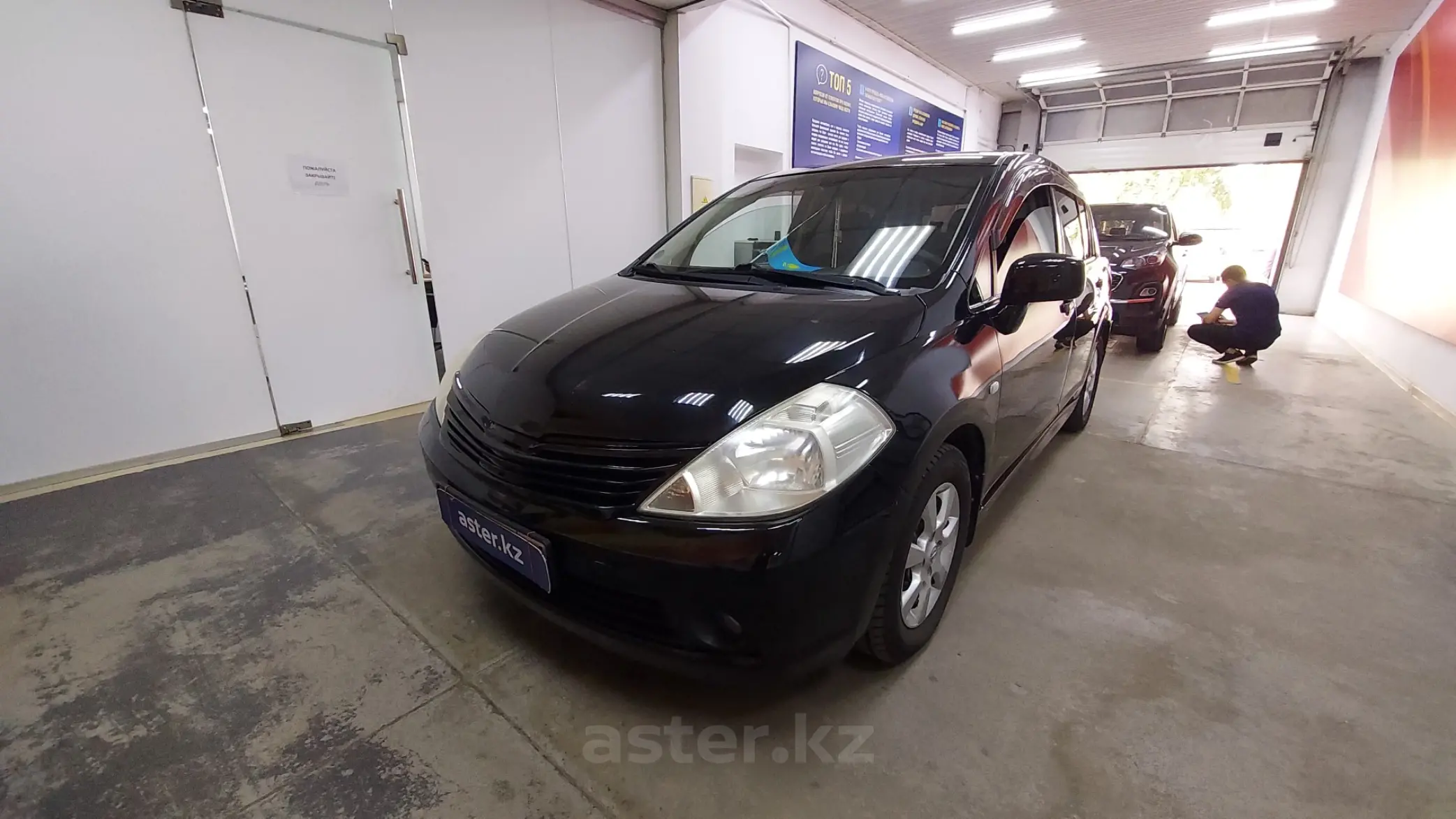 Nissan Tiida 2011