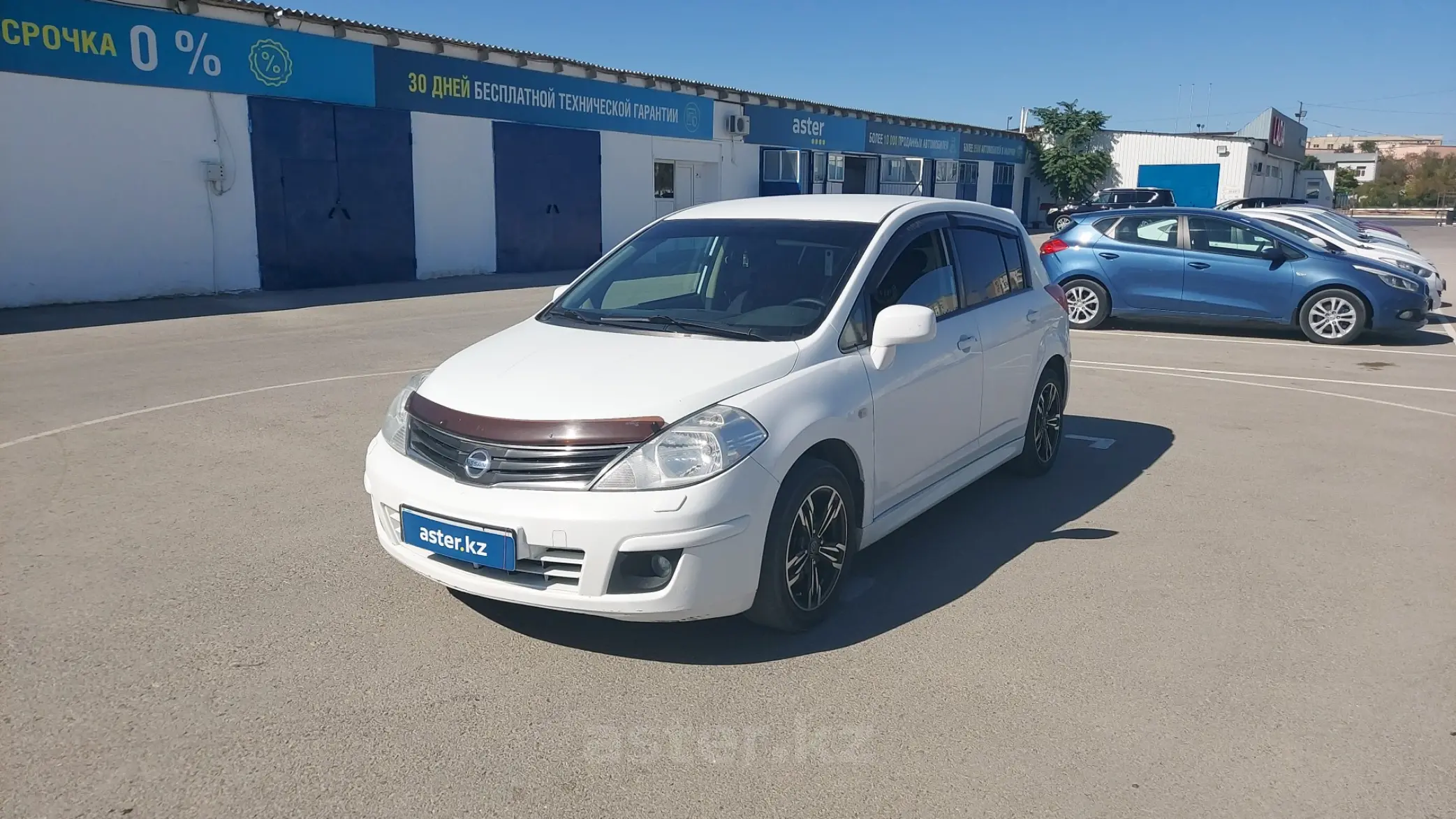 Nissan Tiida 2013