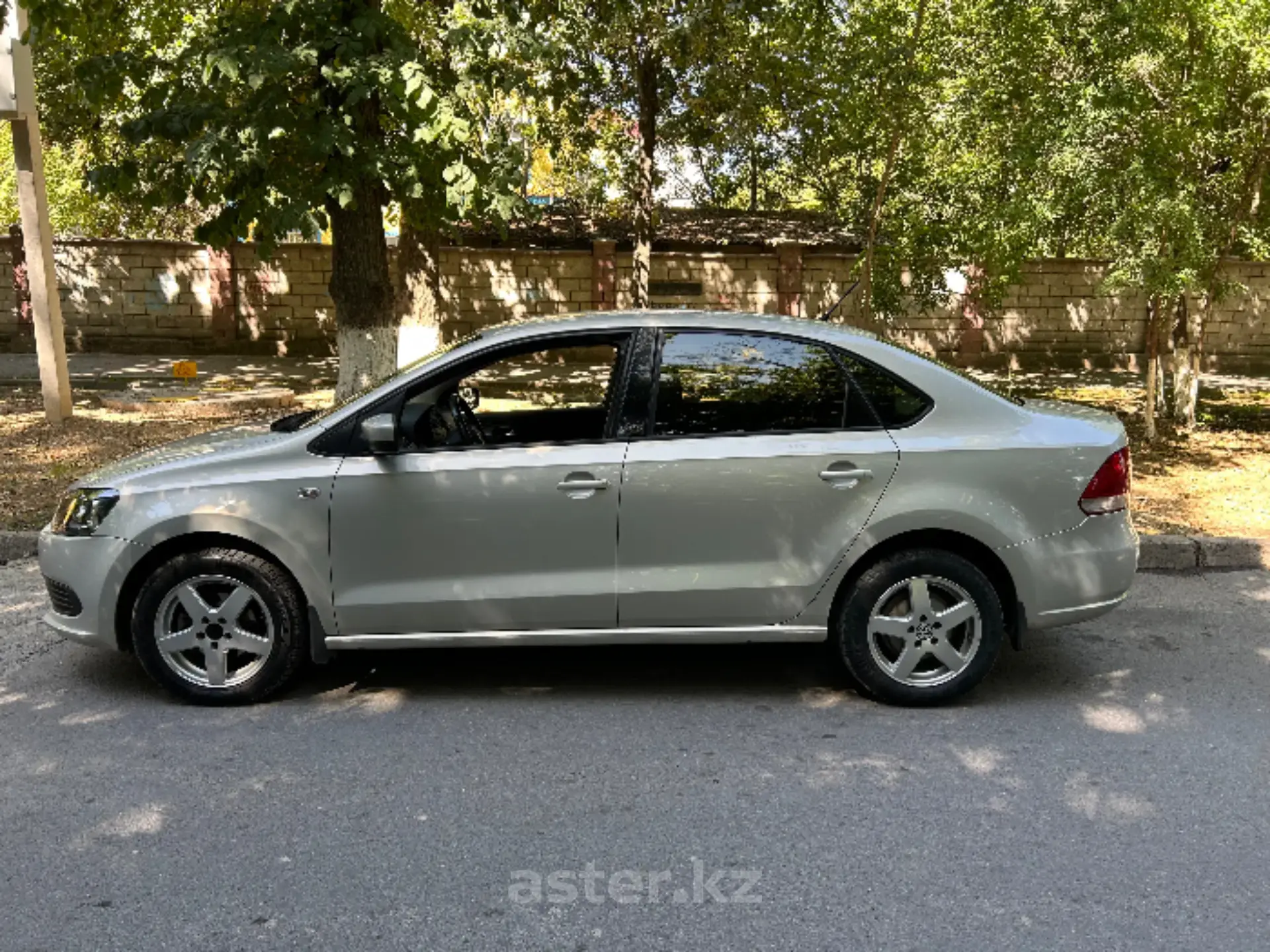 Volkswagen Polo 2014