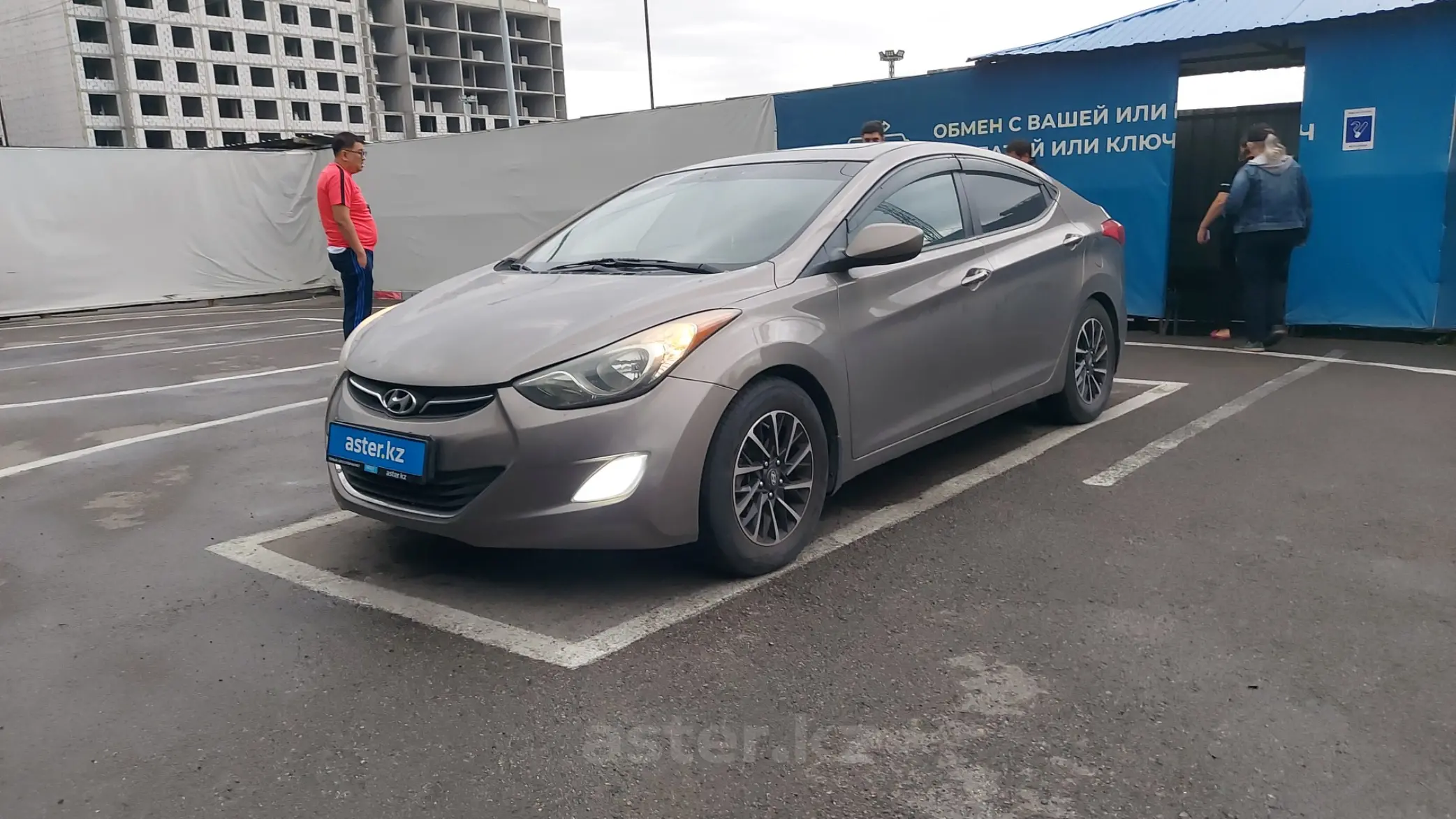 Hyundai Elantra 2013