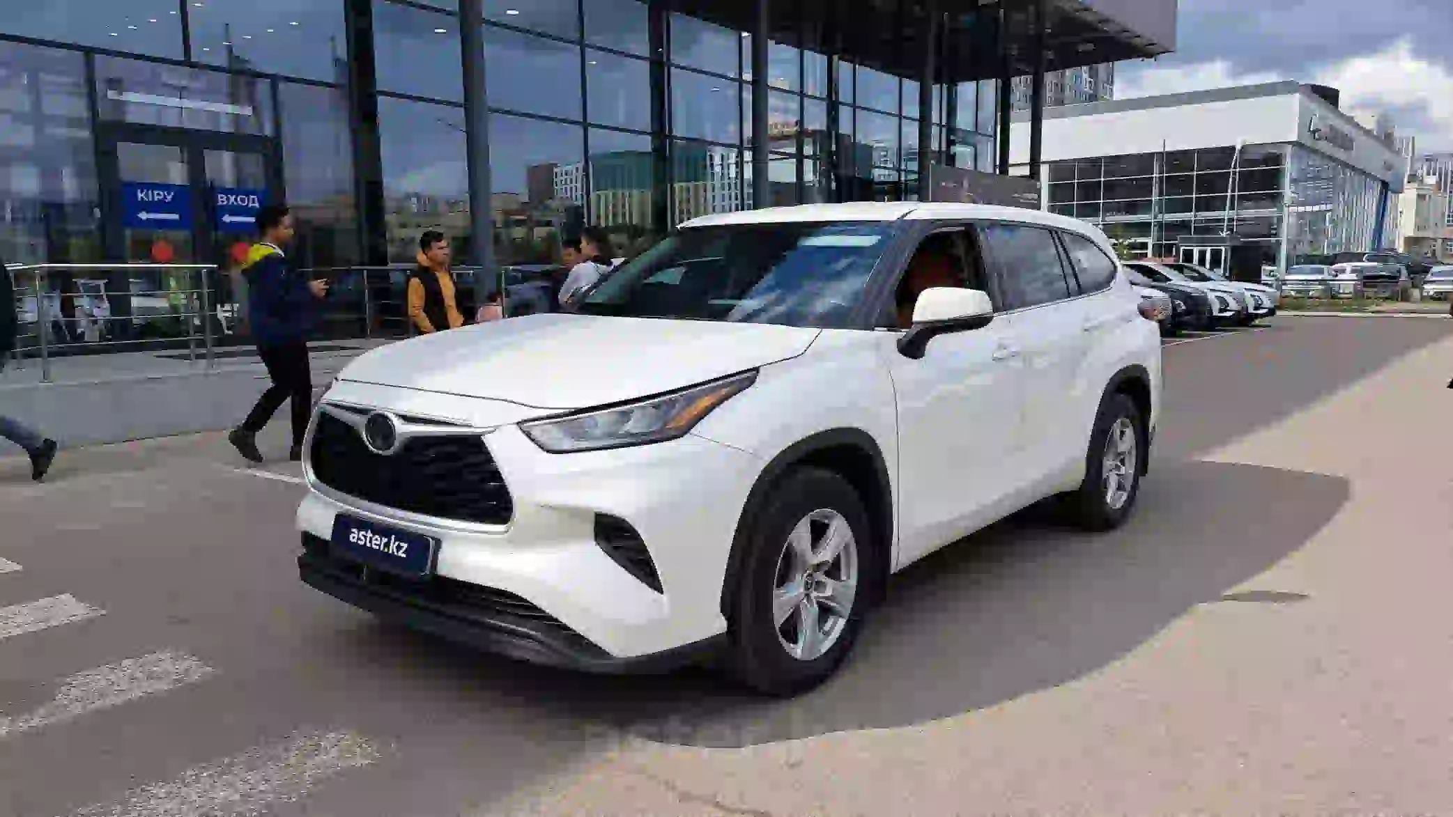 Toyota Highlander 2020