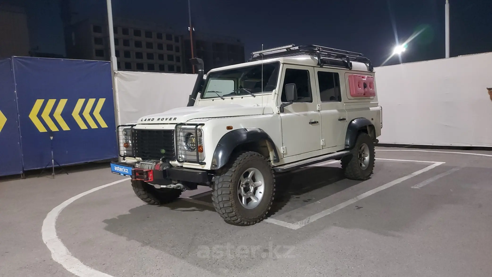 Land Rover Defender 2007