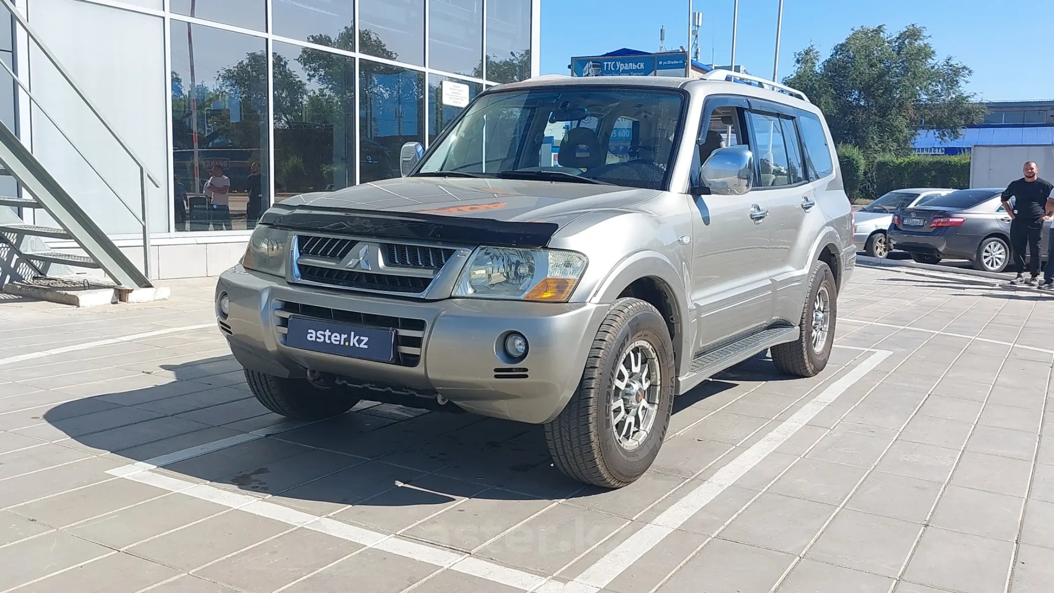 Mitsubishi Pajero 2005