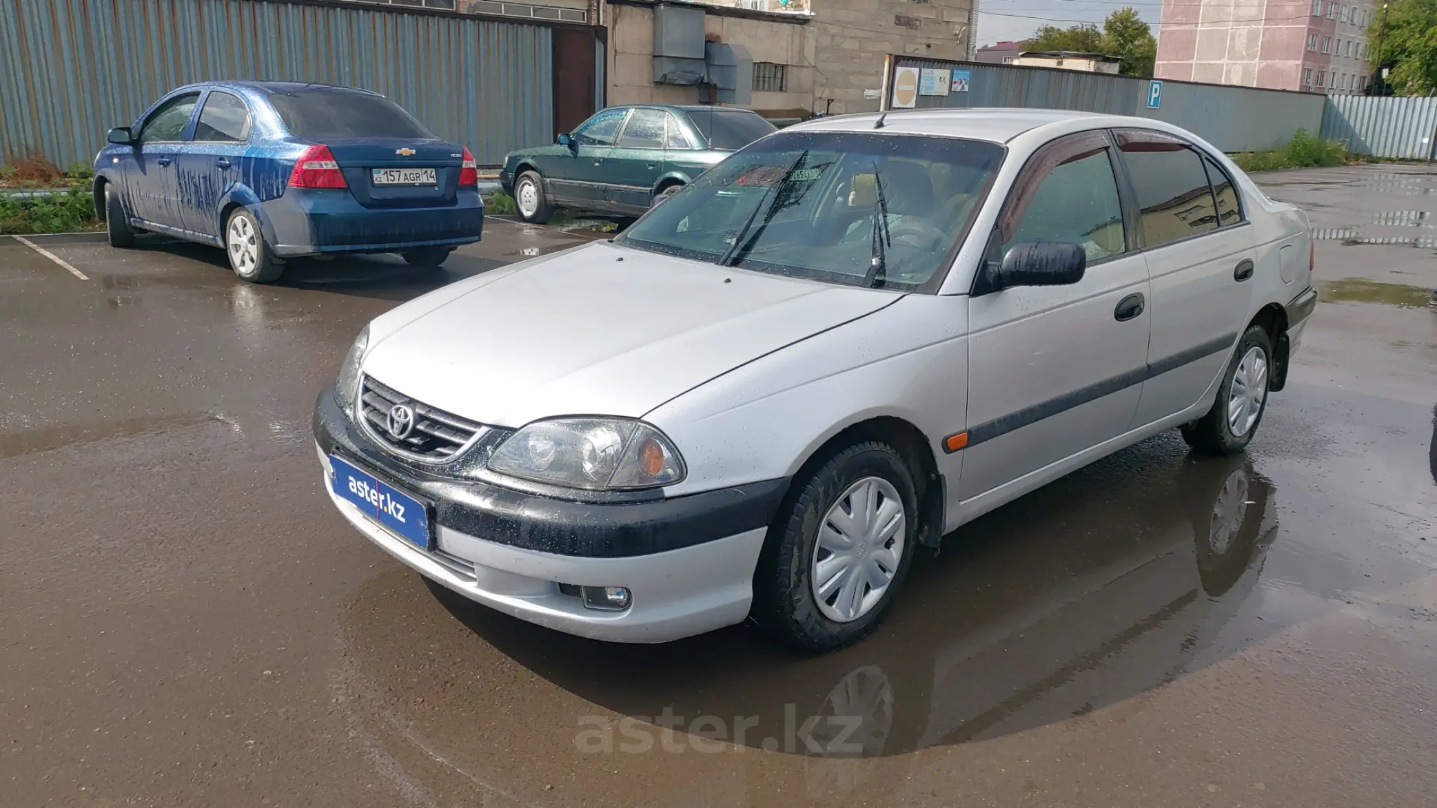 Toyota Avensis 1999