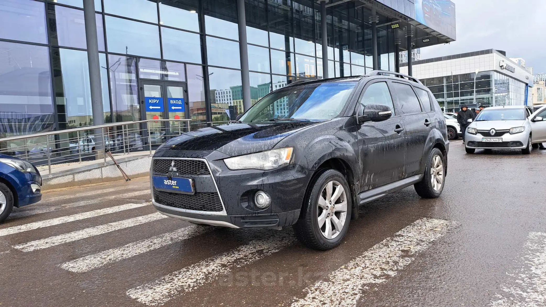 Mitsubishi Outlander 2012