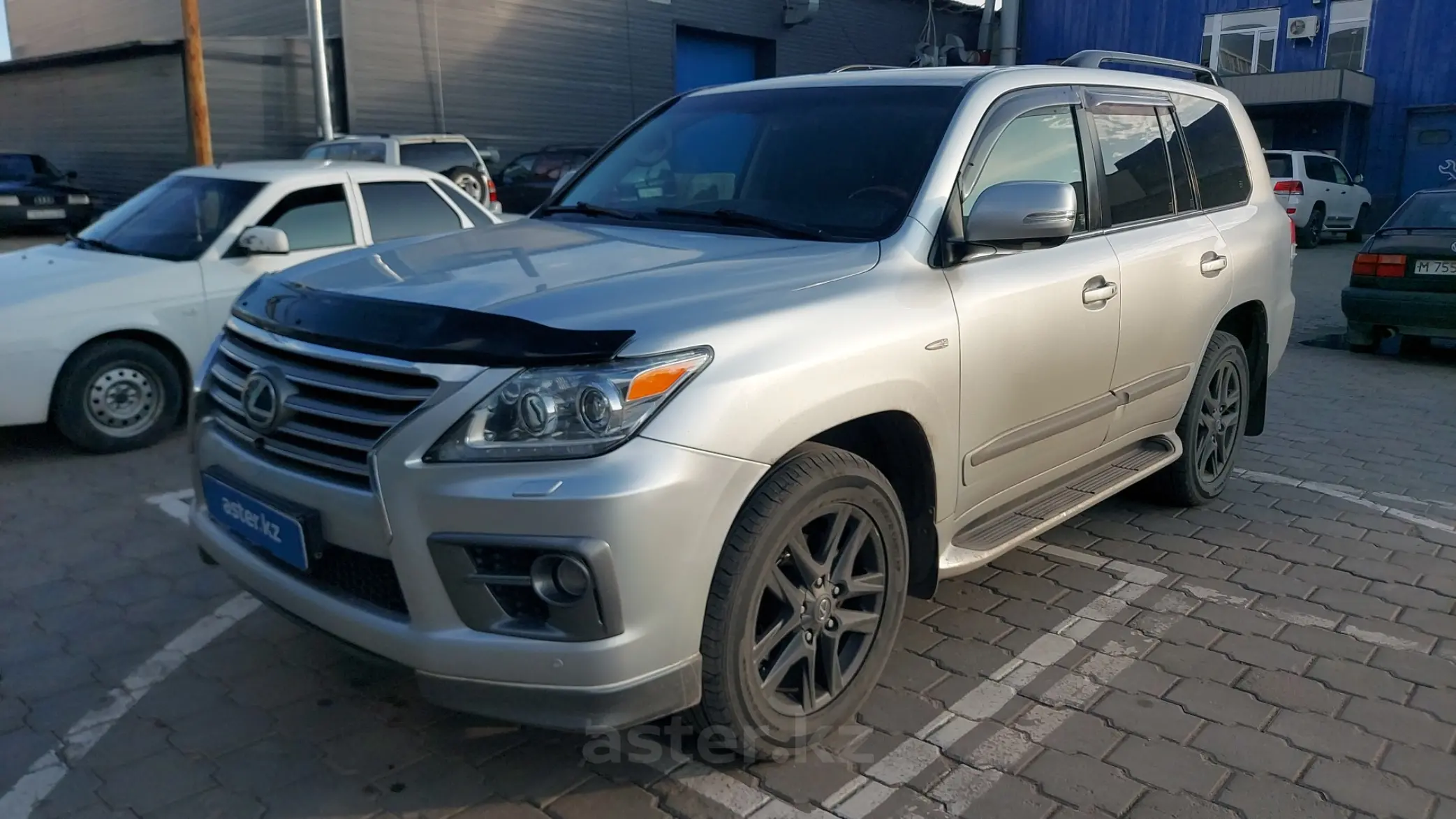 Lexus LX 2007