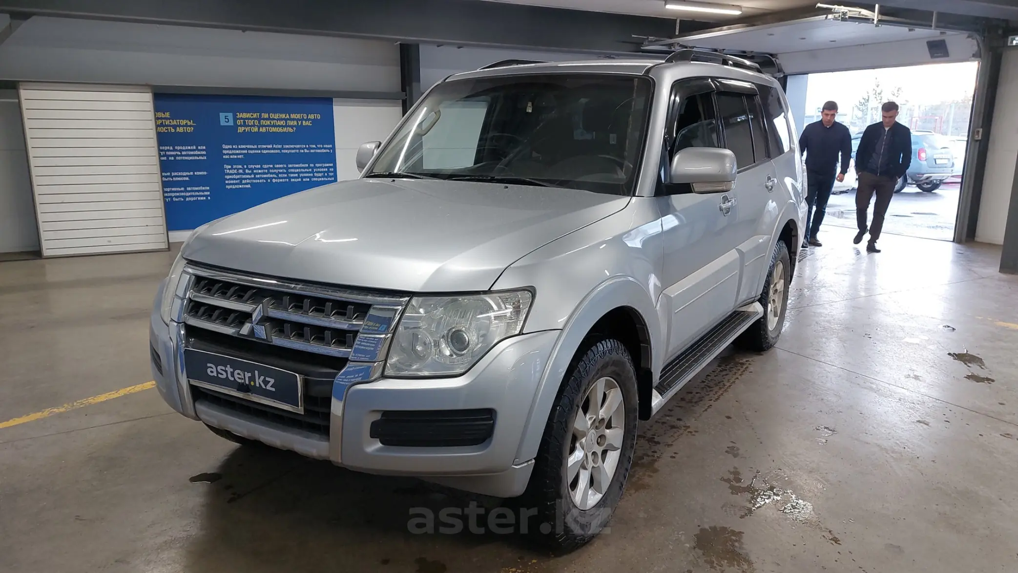 Mitsubishi Pajero 2014