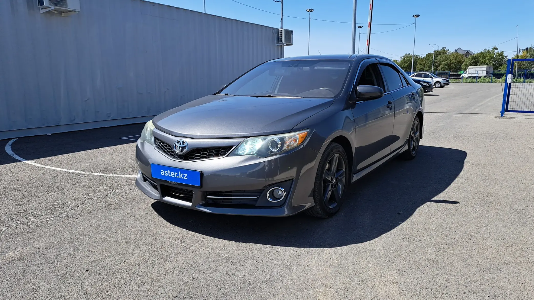 Toyota Camry 2013