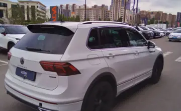 Volkswagen Tiguan 2021 года за 20 000 000 тг. в Астана