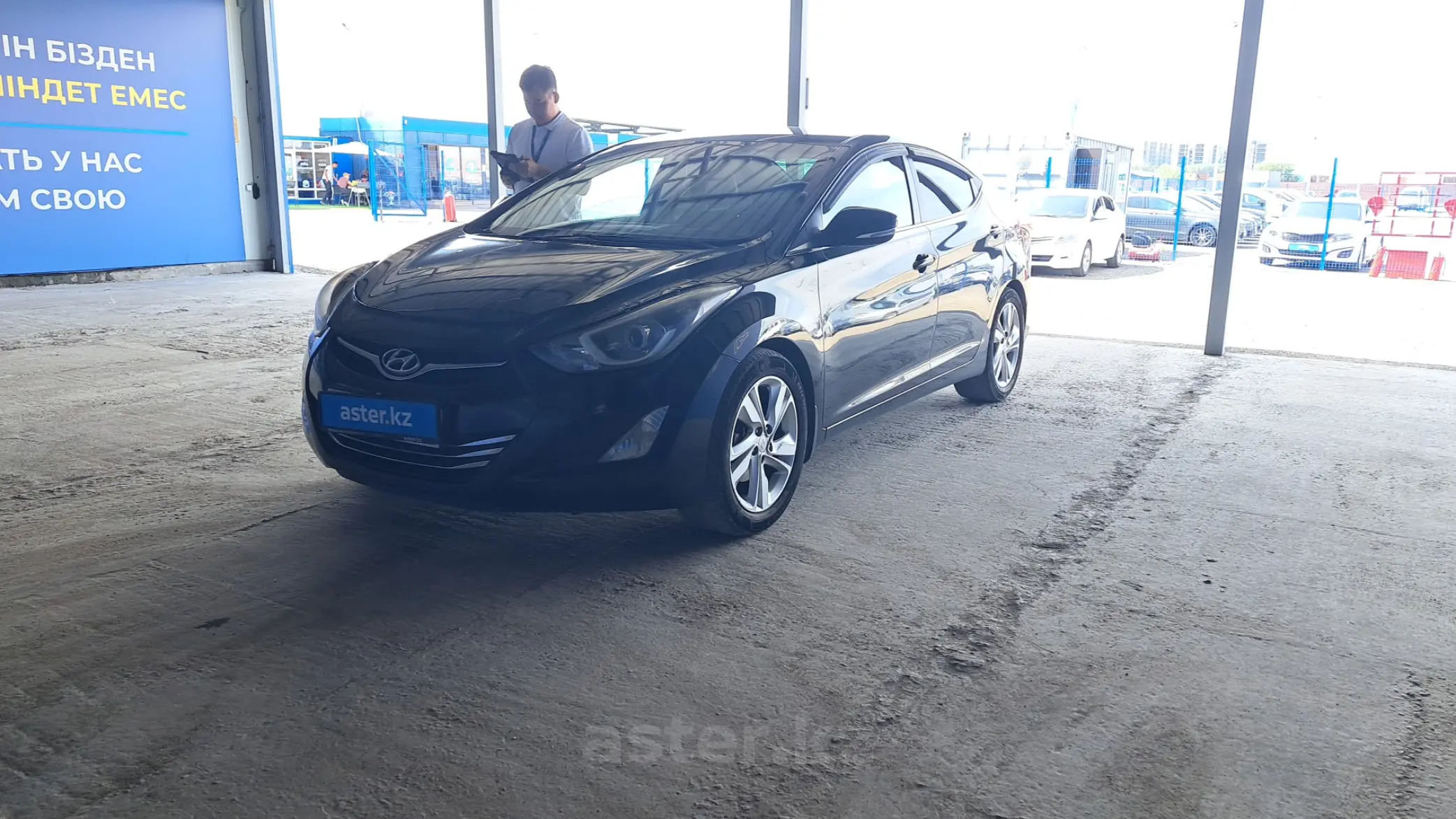 Hyundai Elantra 2014