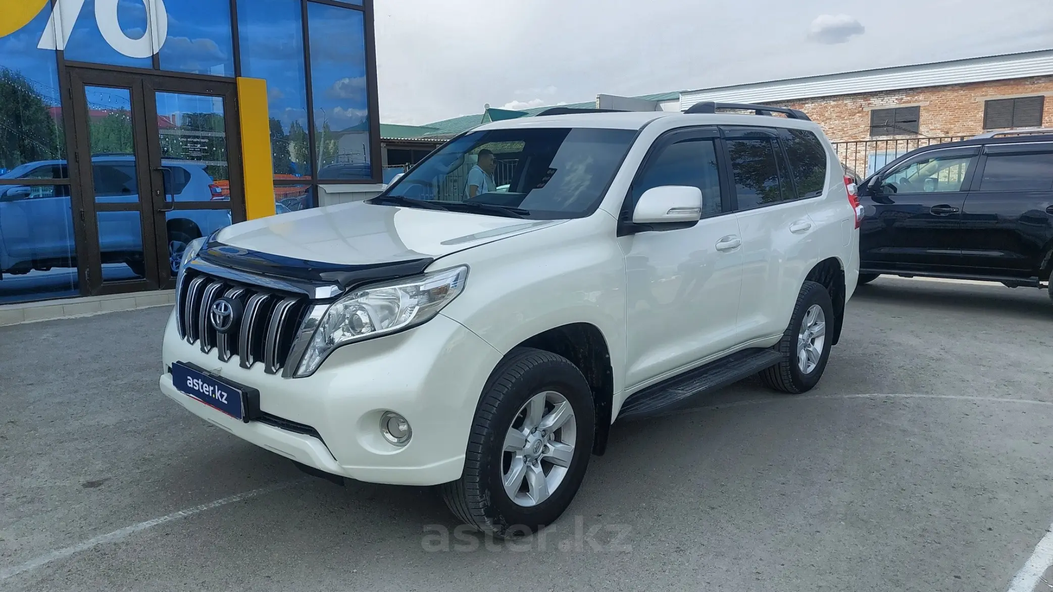 Toyota Land Cruiser Prado 2015