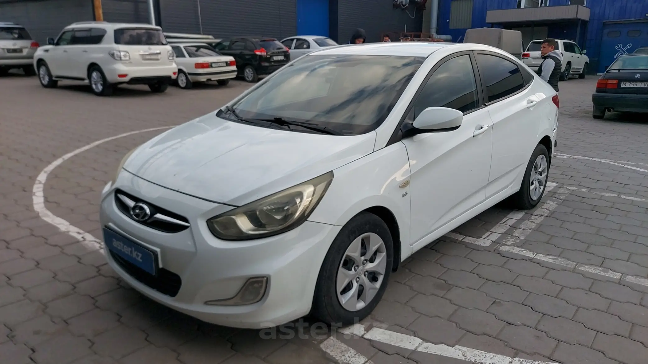 Hyundai Accent 2013