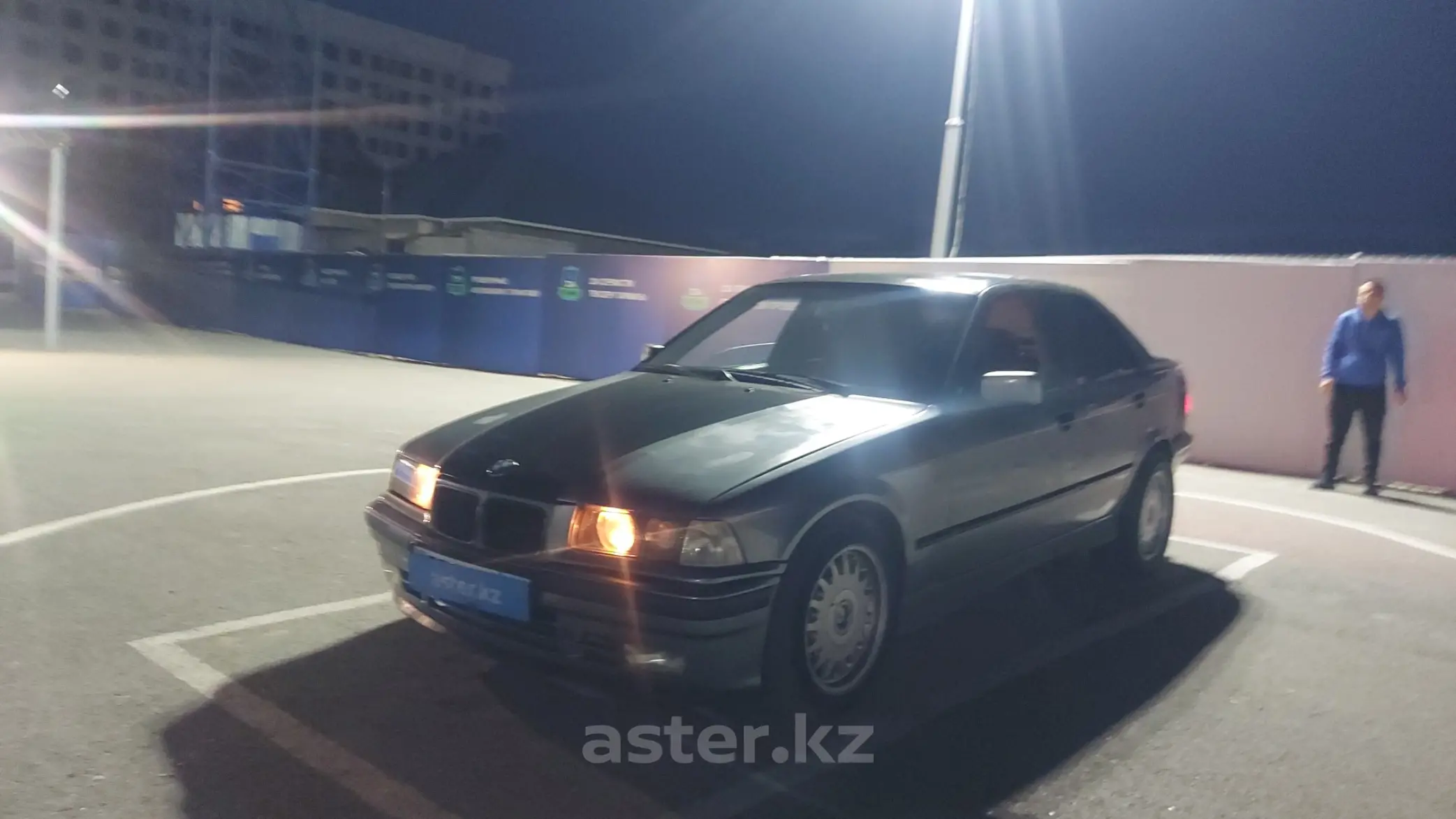 BMW 3 серии 1993