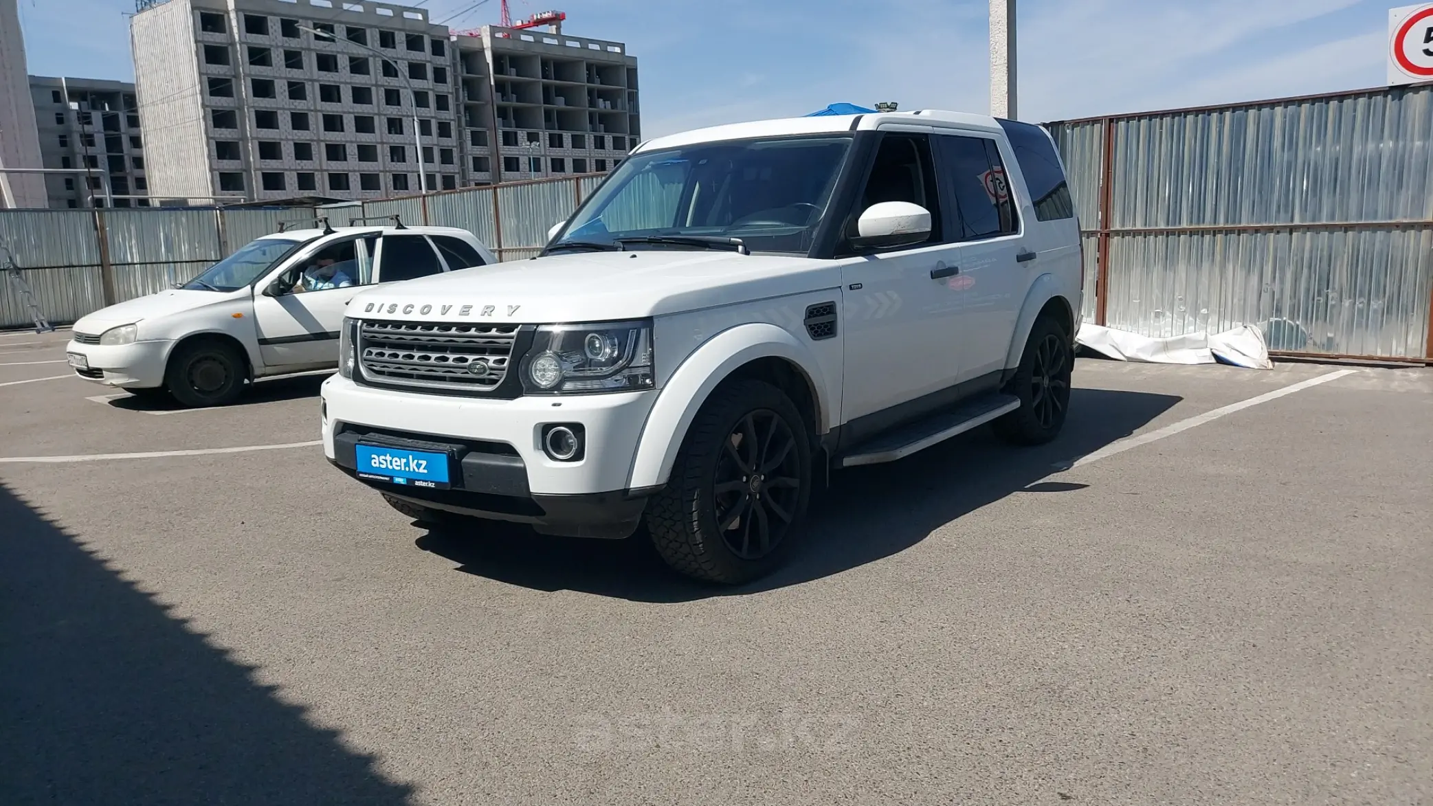 Land Rover Discovery 2015