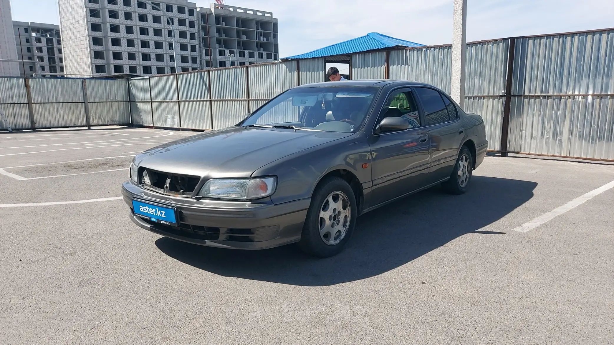 Infiniti I 1999