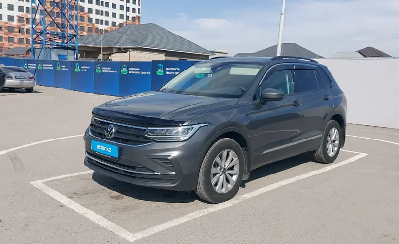 Volkswagen Tiguan 2021 года за 15 000 000 тг. в Шымкент