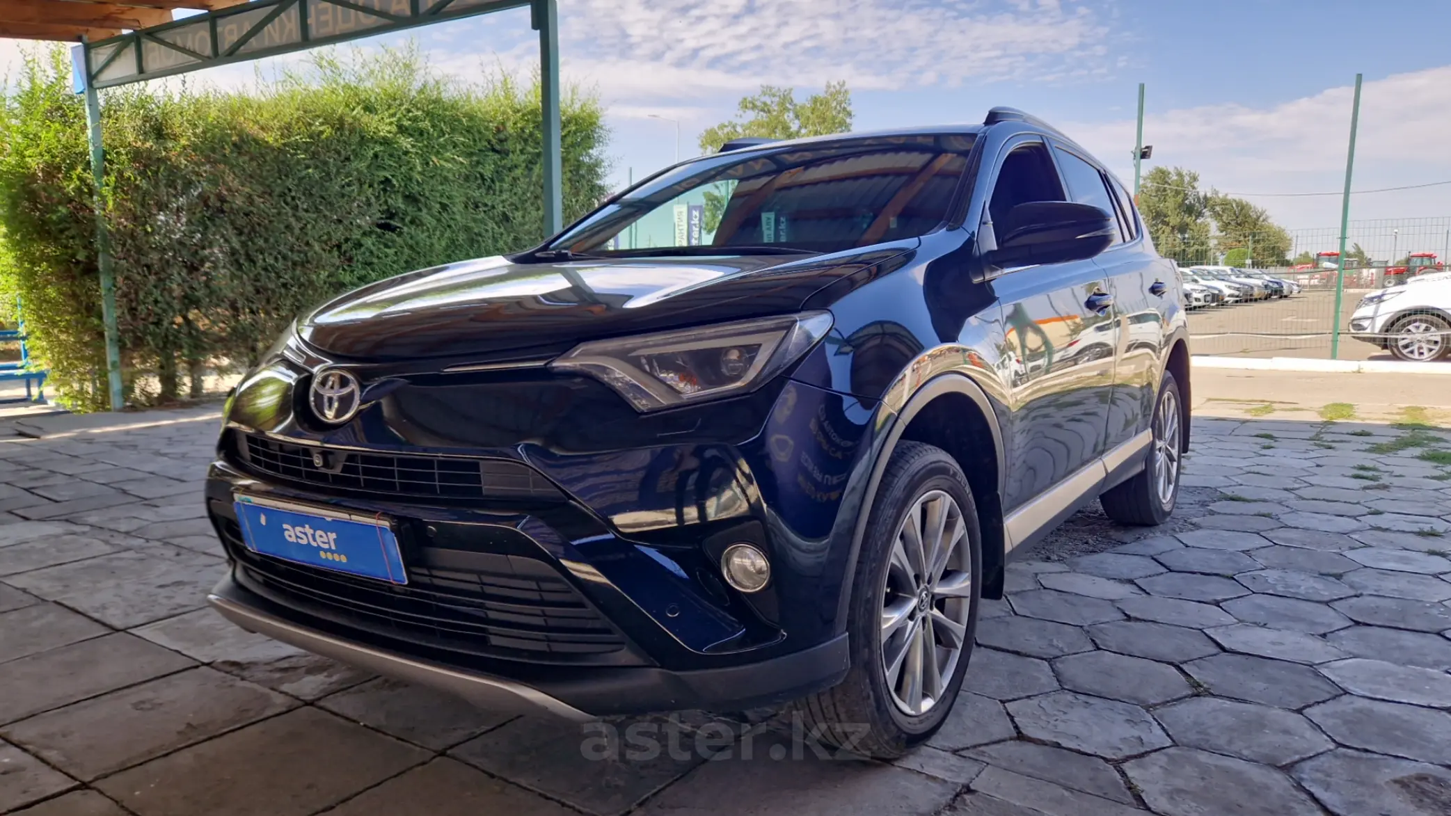 Toyota RAV4 2017