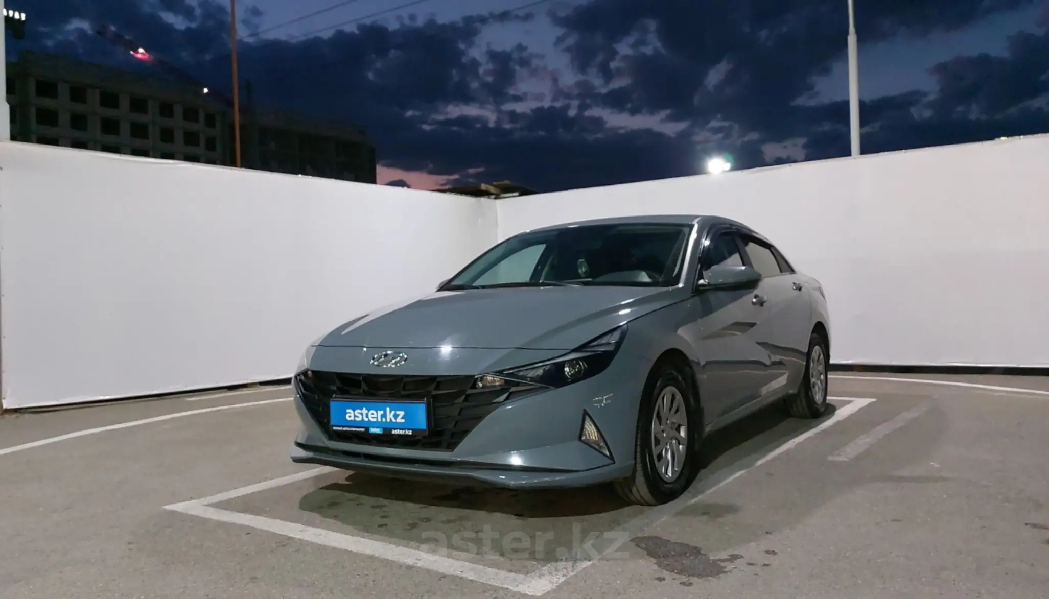 Hyundai Elantra 2021