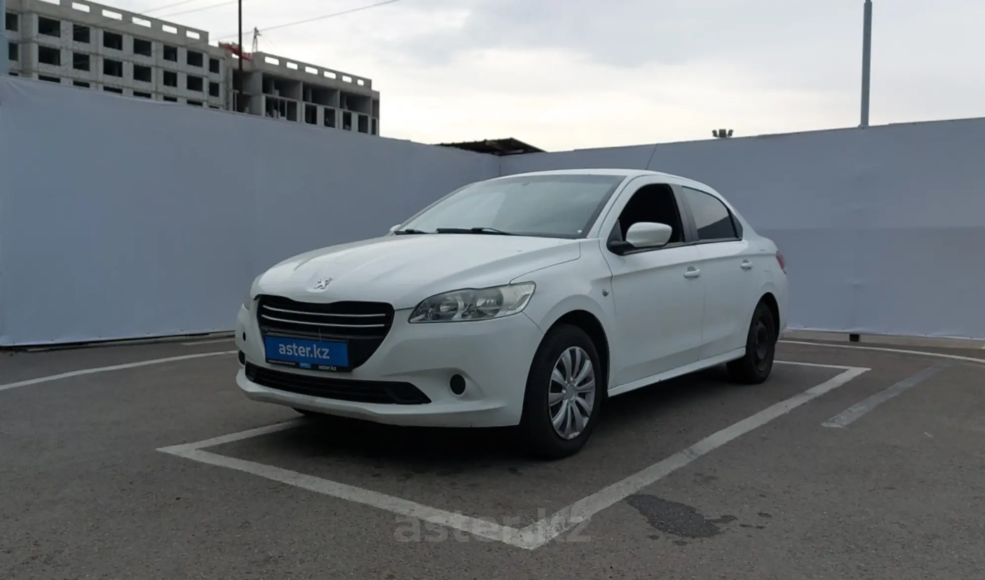 Peugeot 301 2014