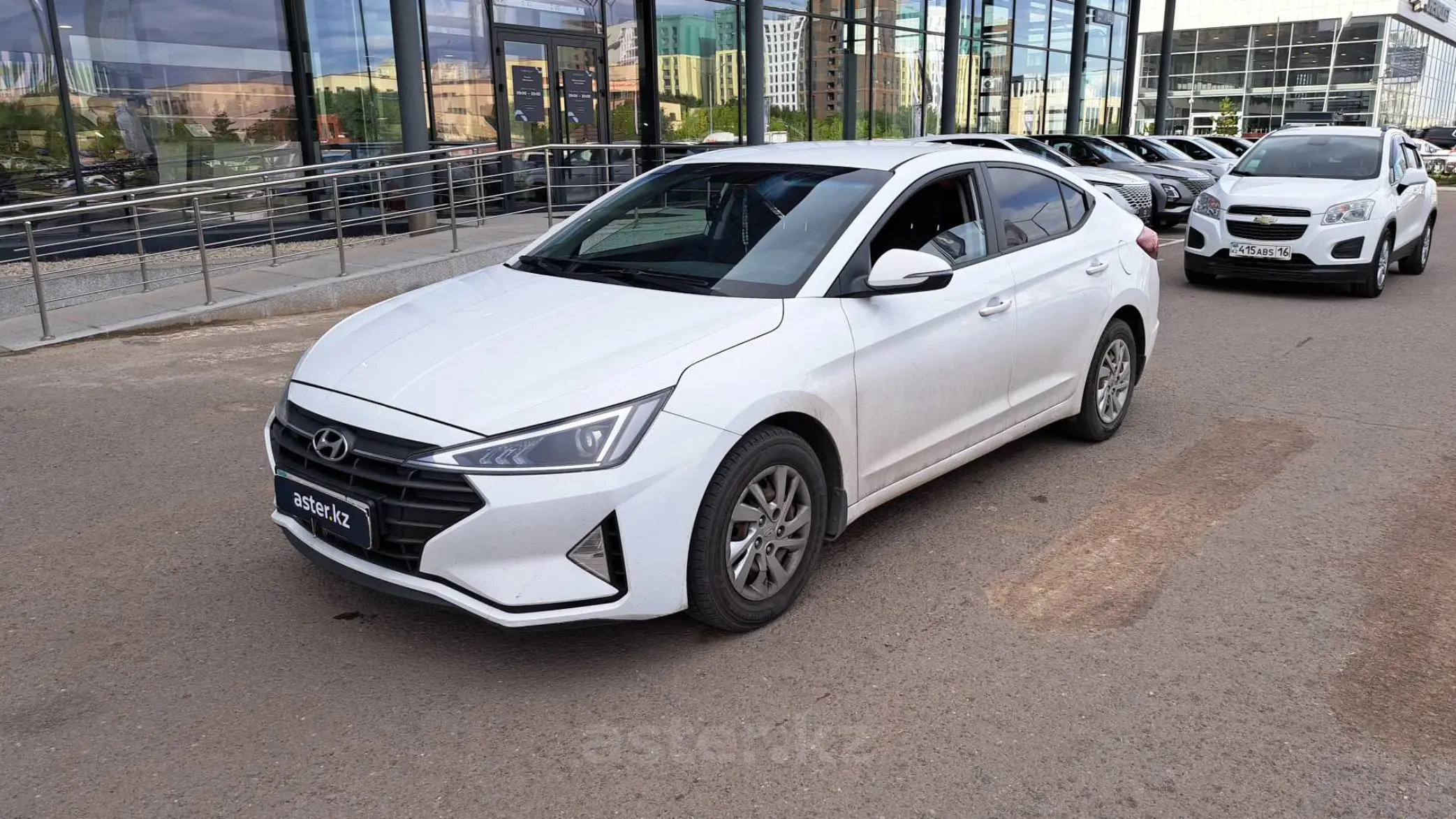 Hyundai Elantra 2019