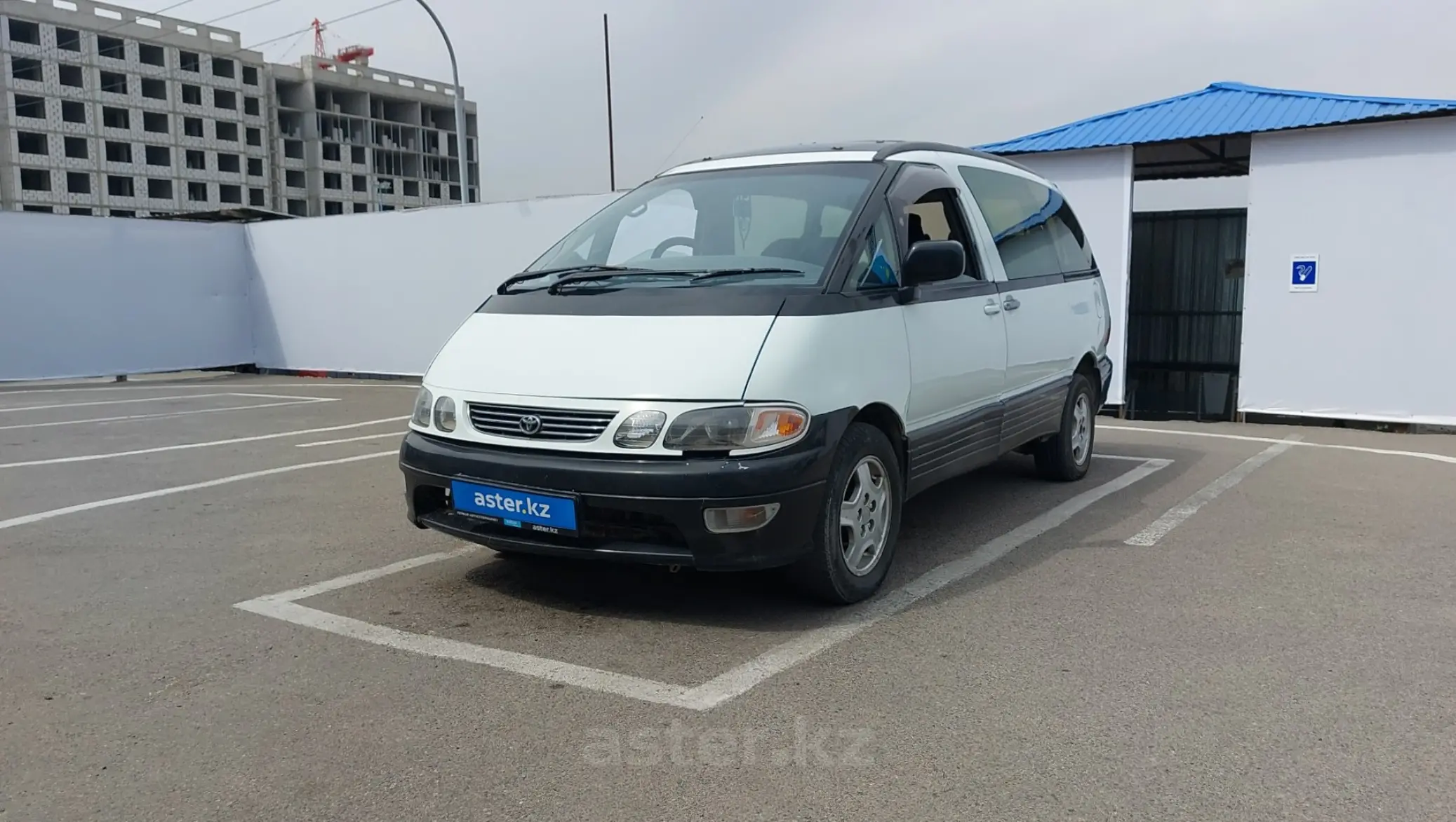 Toyota Estima 1997