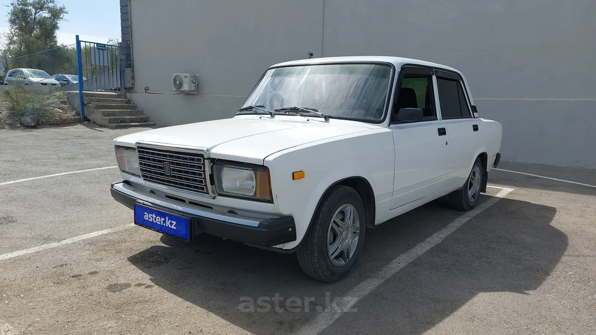 LADA (ВАЗ) 2107 2010