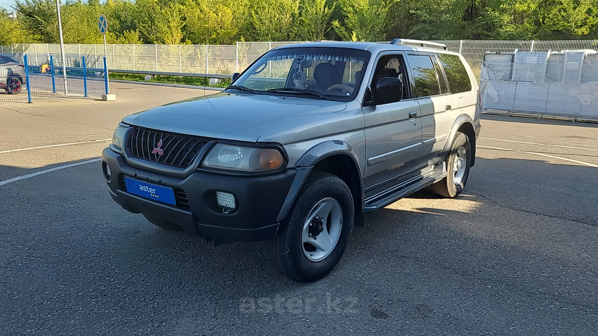 Mitsubishi Montero Sport 2001