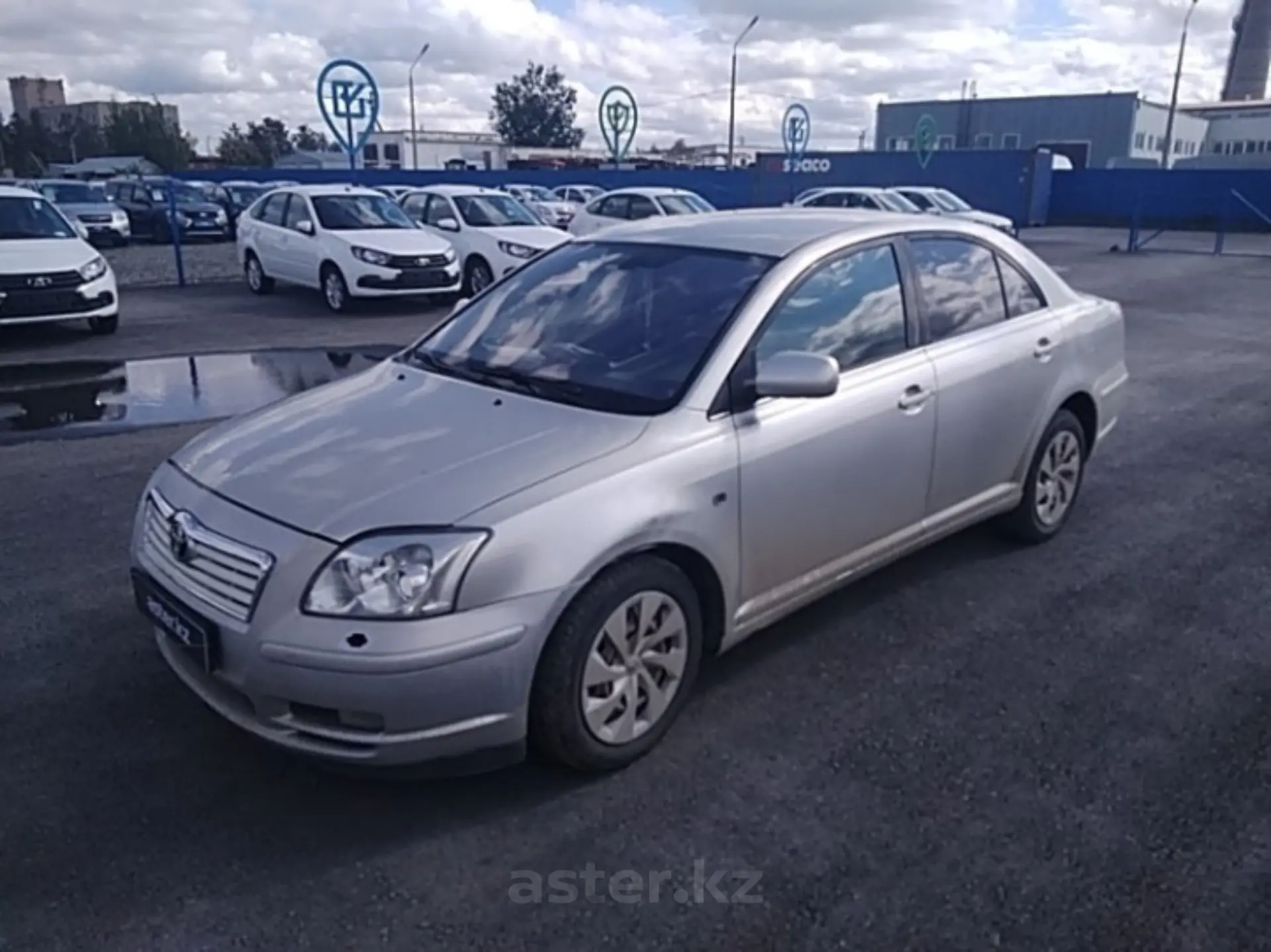 Toyota Avensis 2003