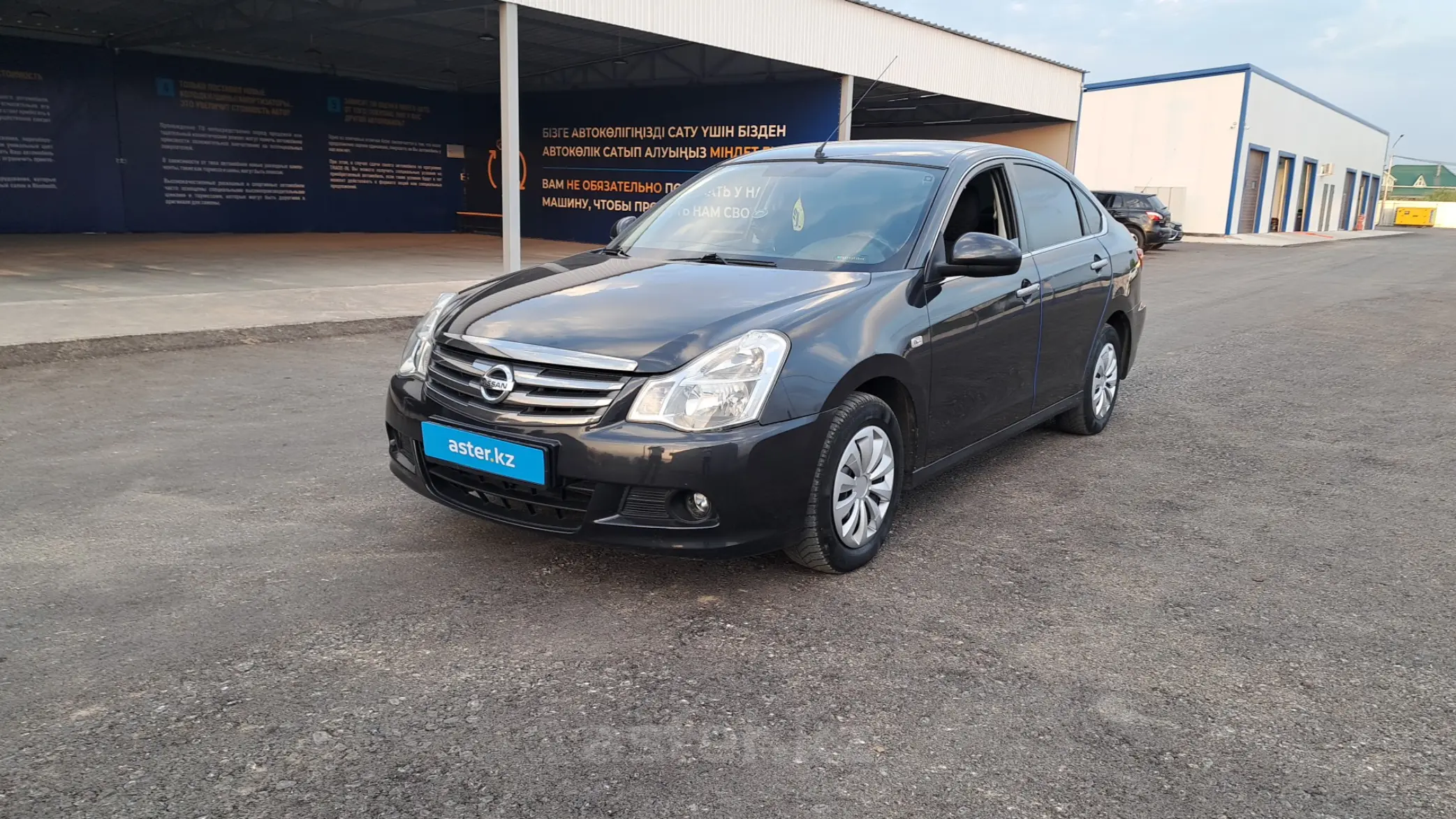 Nissan Almera 2013