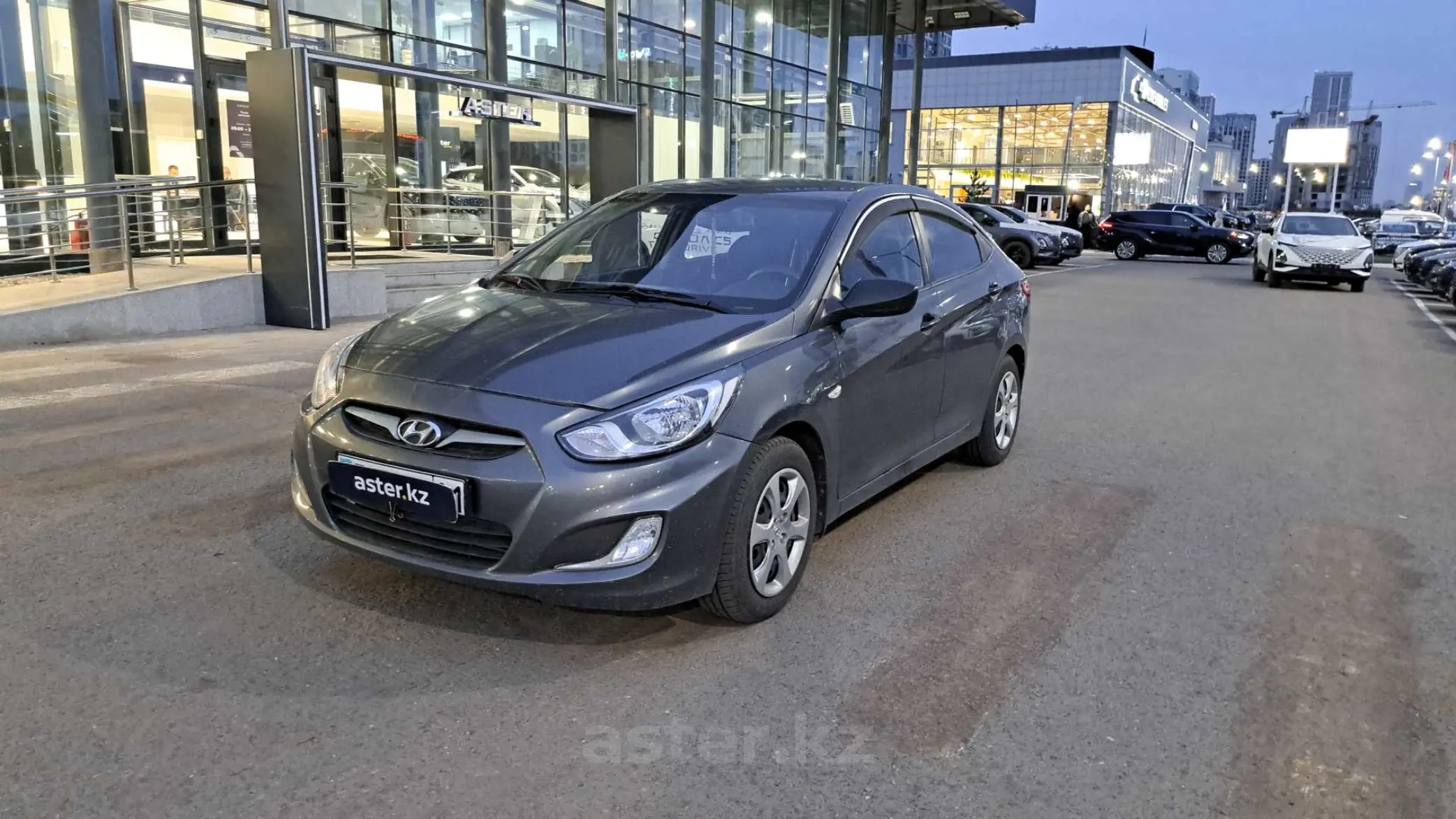 Hyundai Accent 2013