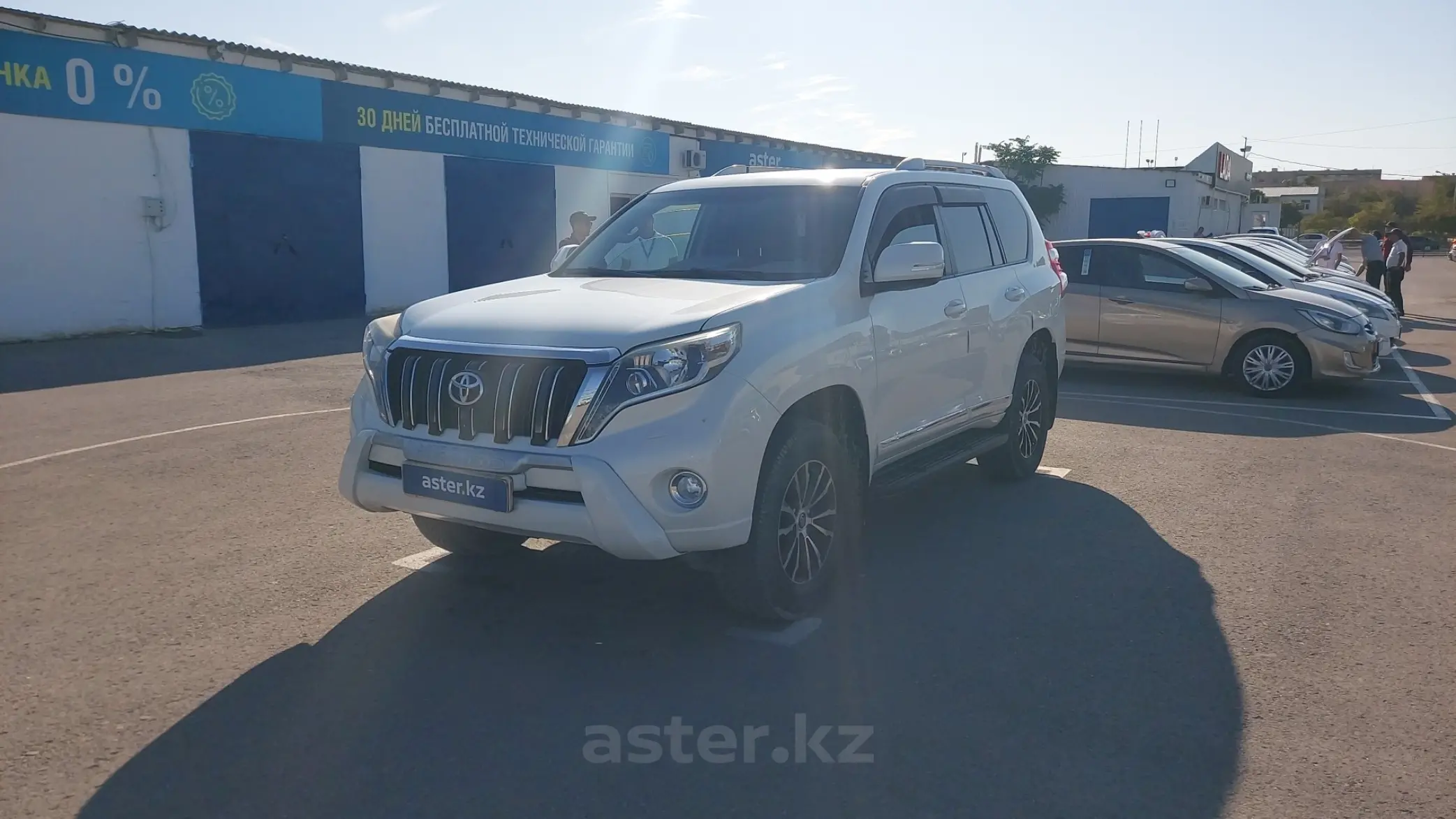 Toyota Land Cruiser Prado 2014