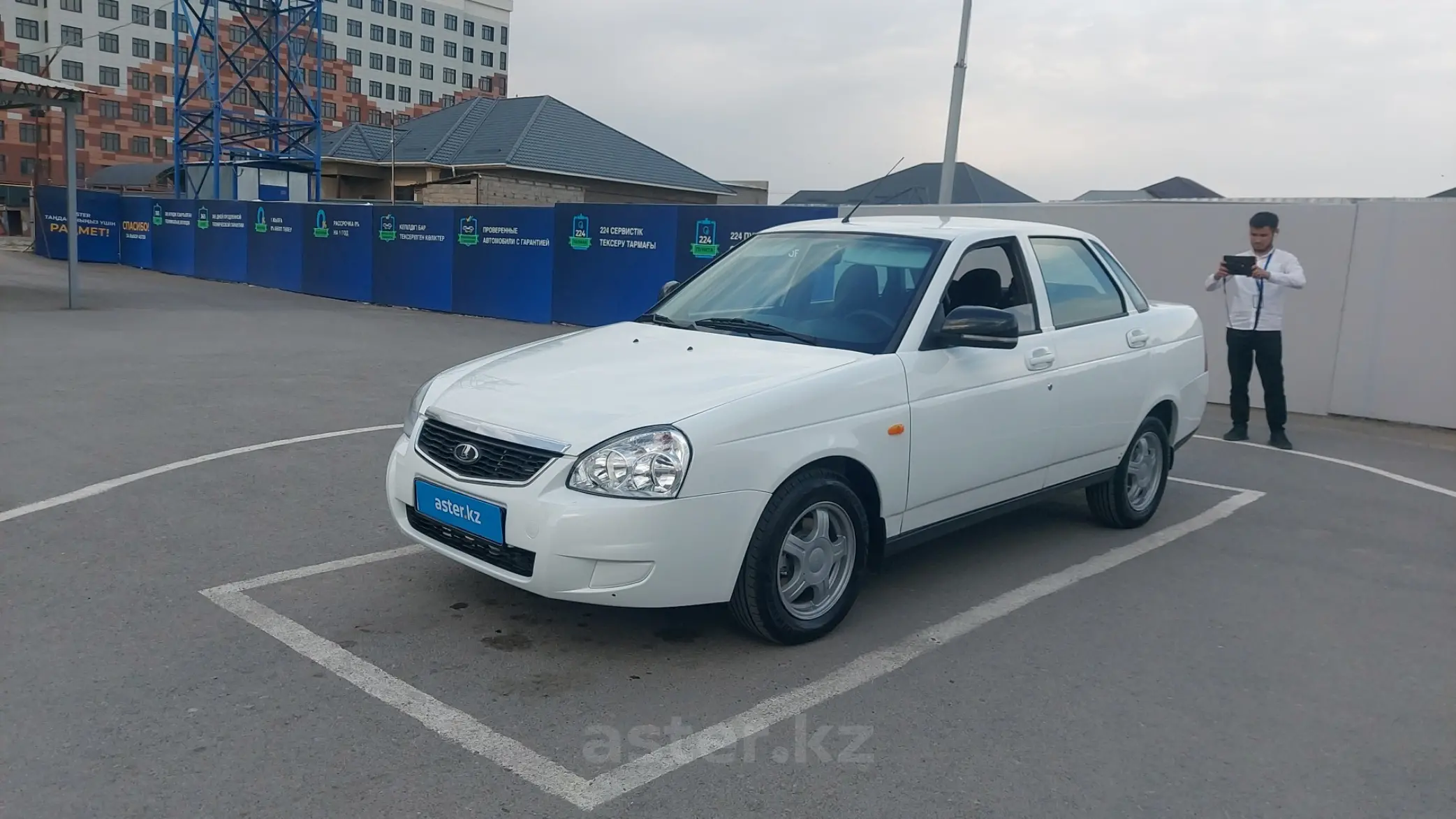 LADA (ВАЗ) Priora 2014