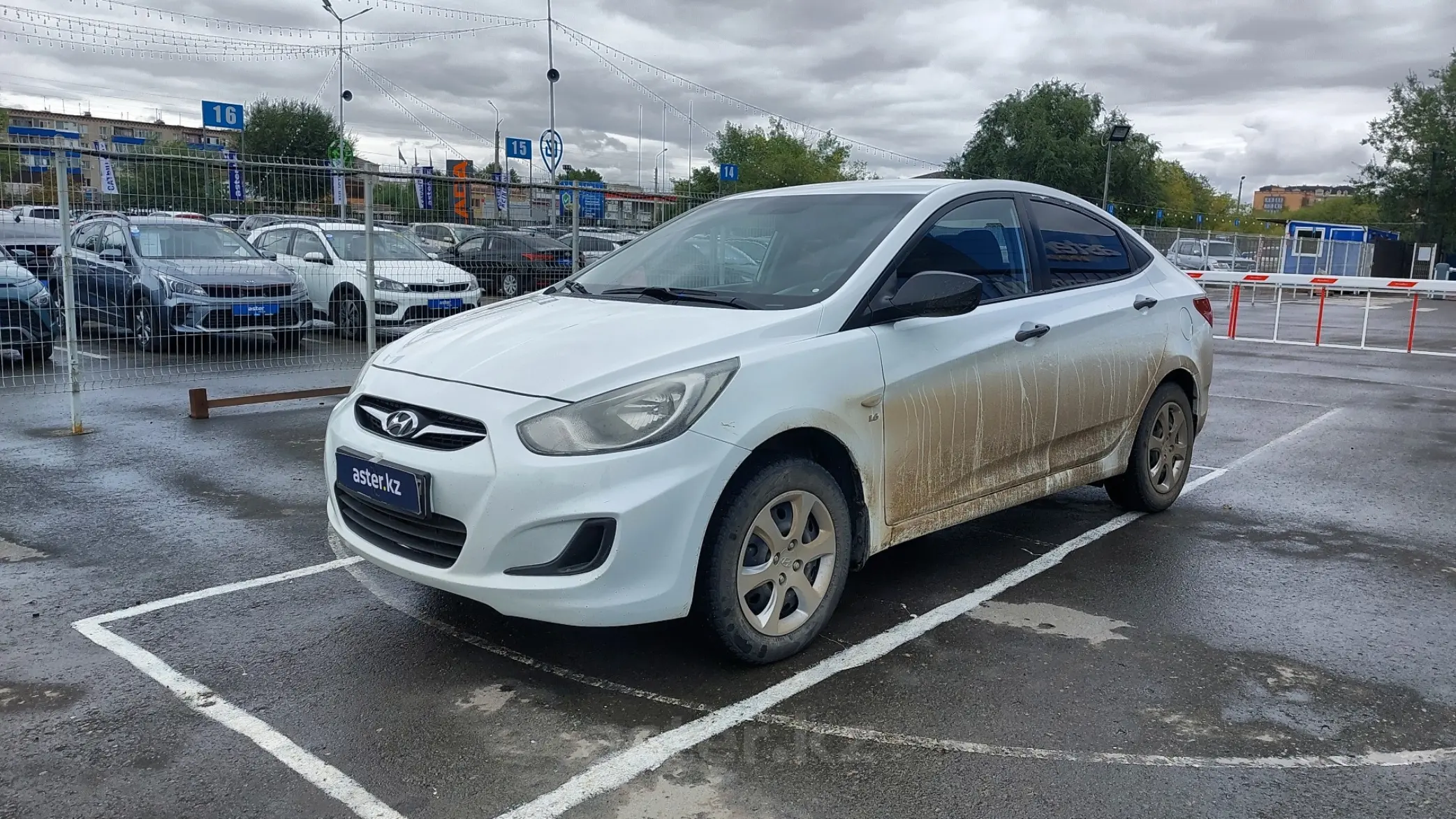 Hyundai Accent 2013