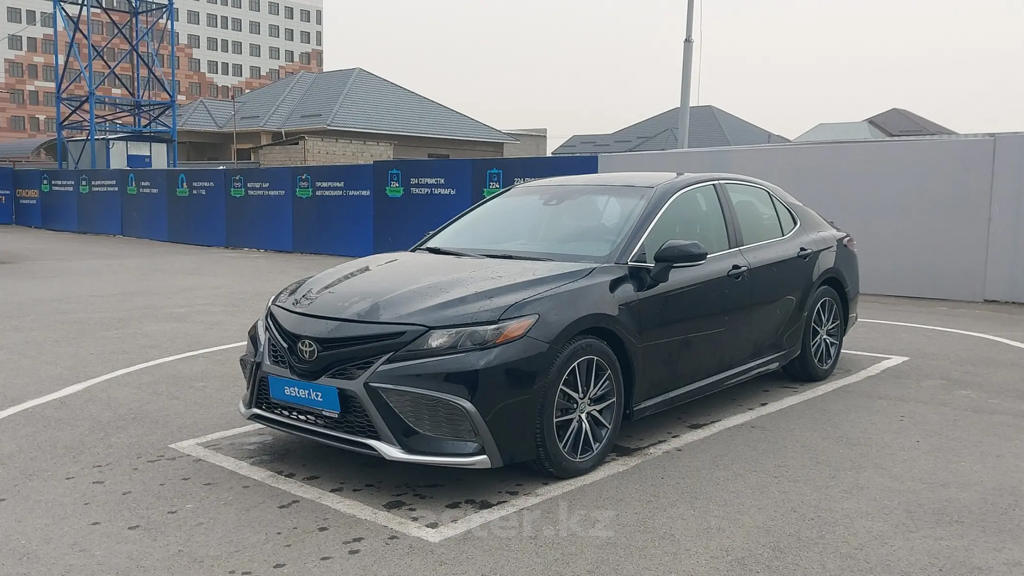 Toyota Camry 2021