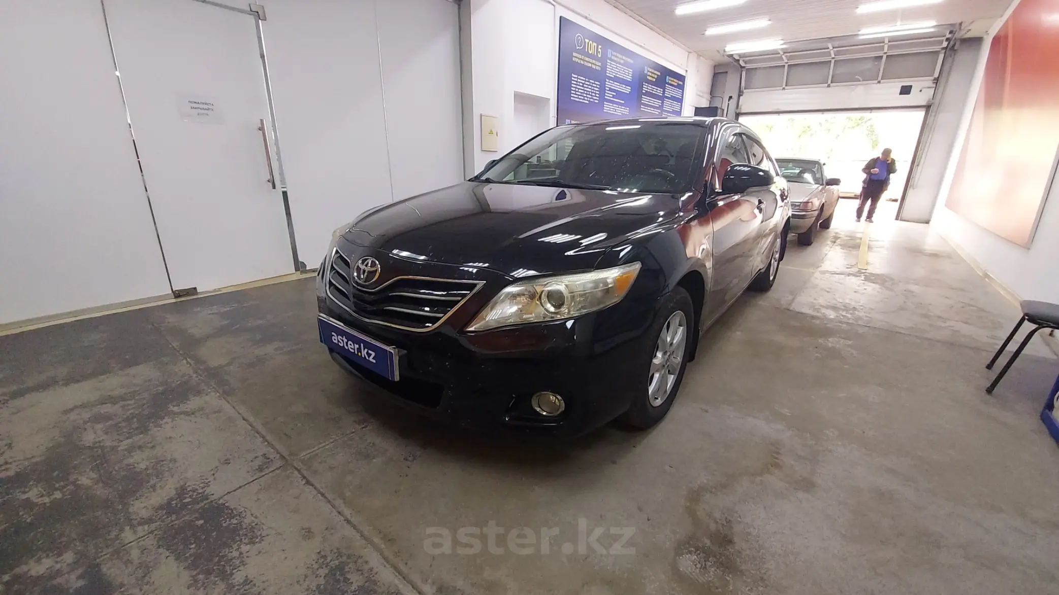 Toyota Camry 2010