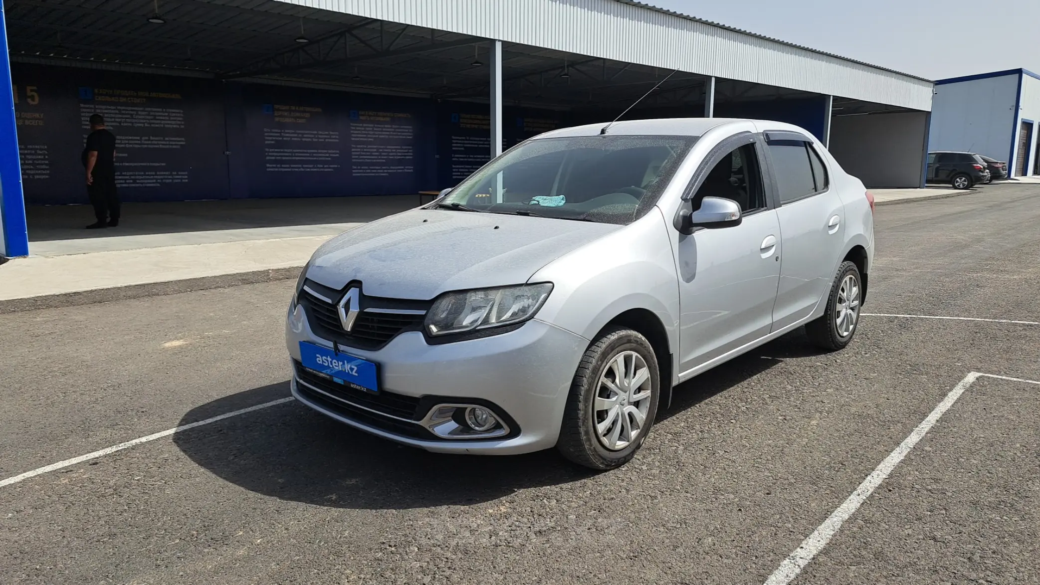 Renault Logan 2015