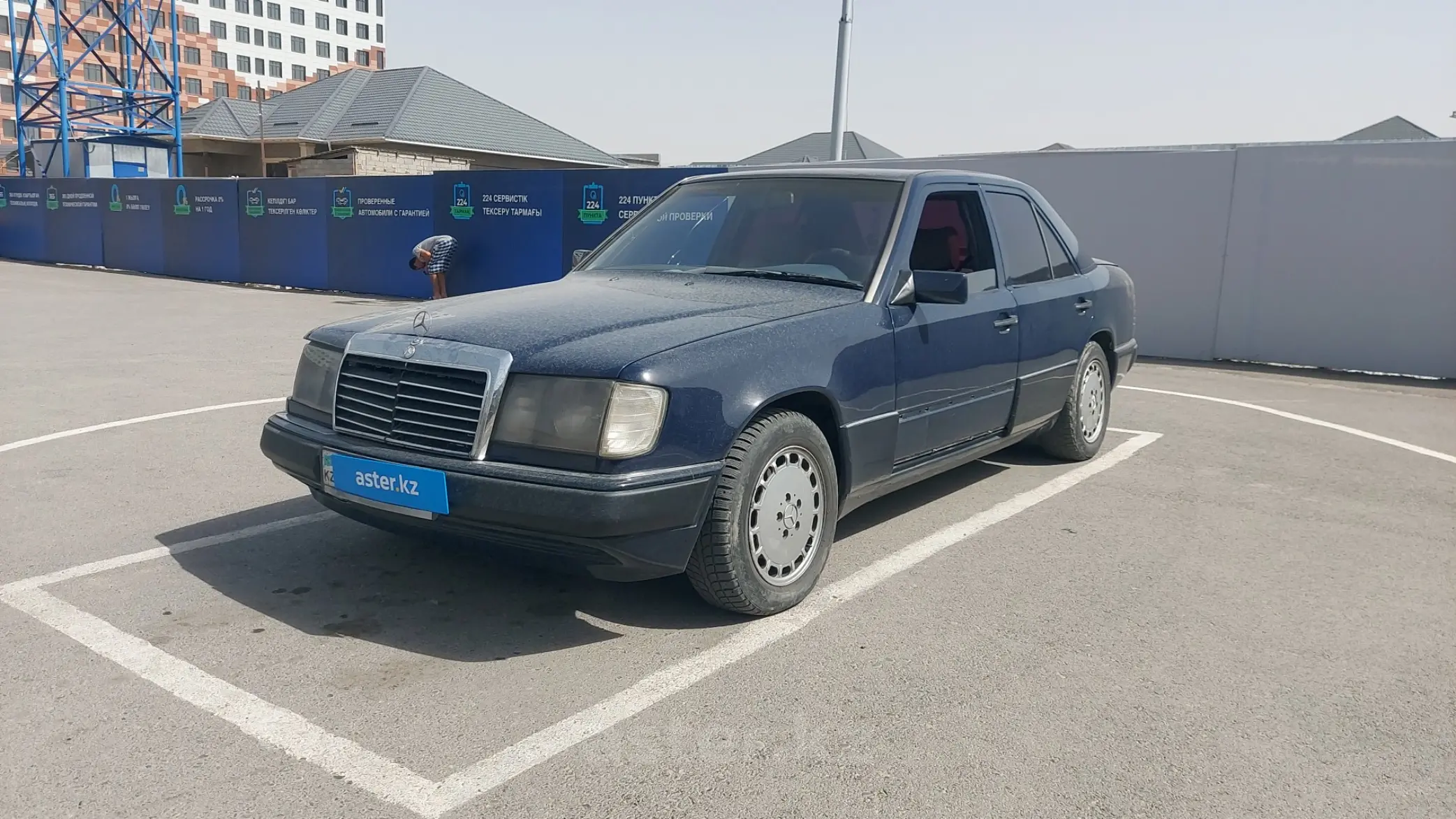 Mercedes-Benz W124 1990