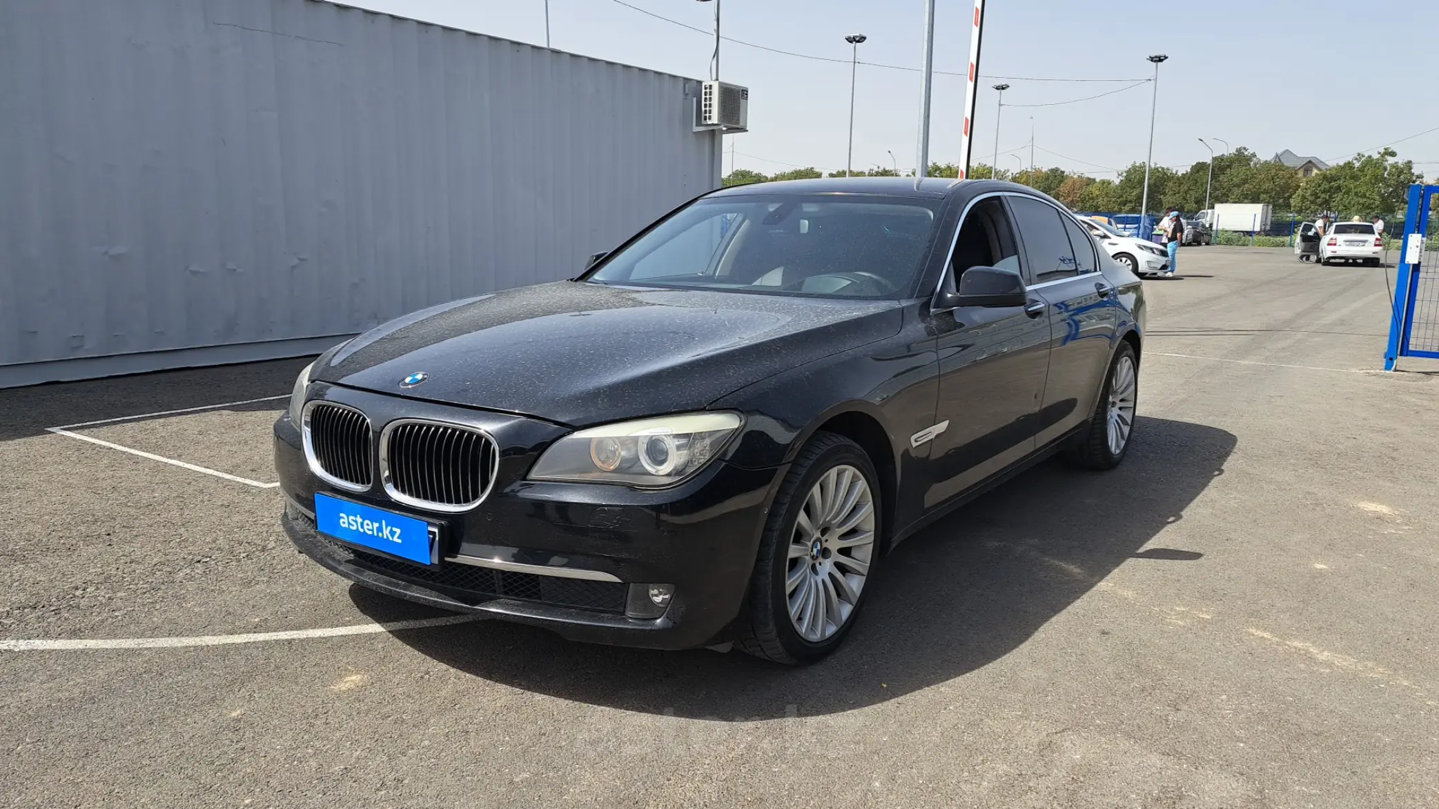 BMW 7 серии 2009