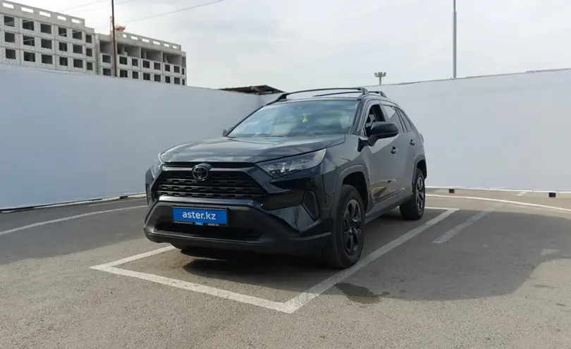 Toyota RAV4 2021 года за 16 500 000 тг. в Алматы