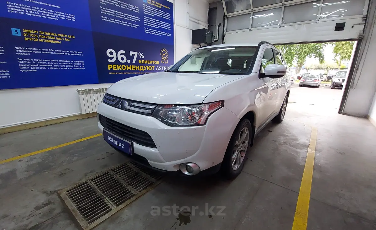 Купить Mitsubishi Outlander 2013 года в Павлодаре, цена 10000000 тенге.  Продажа Mitsubishi Outlander в Павлодаре - Aster.kz. №c907887