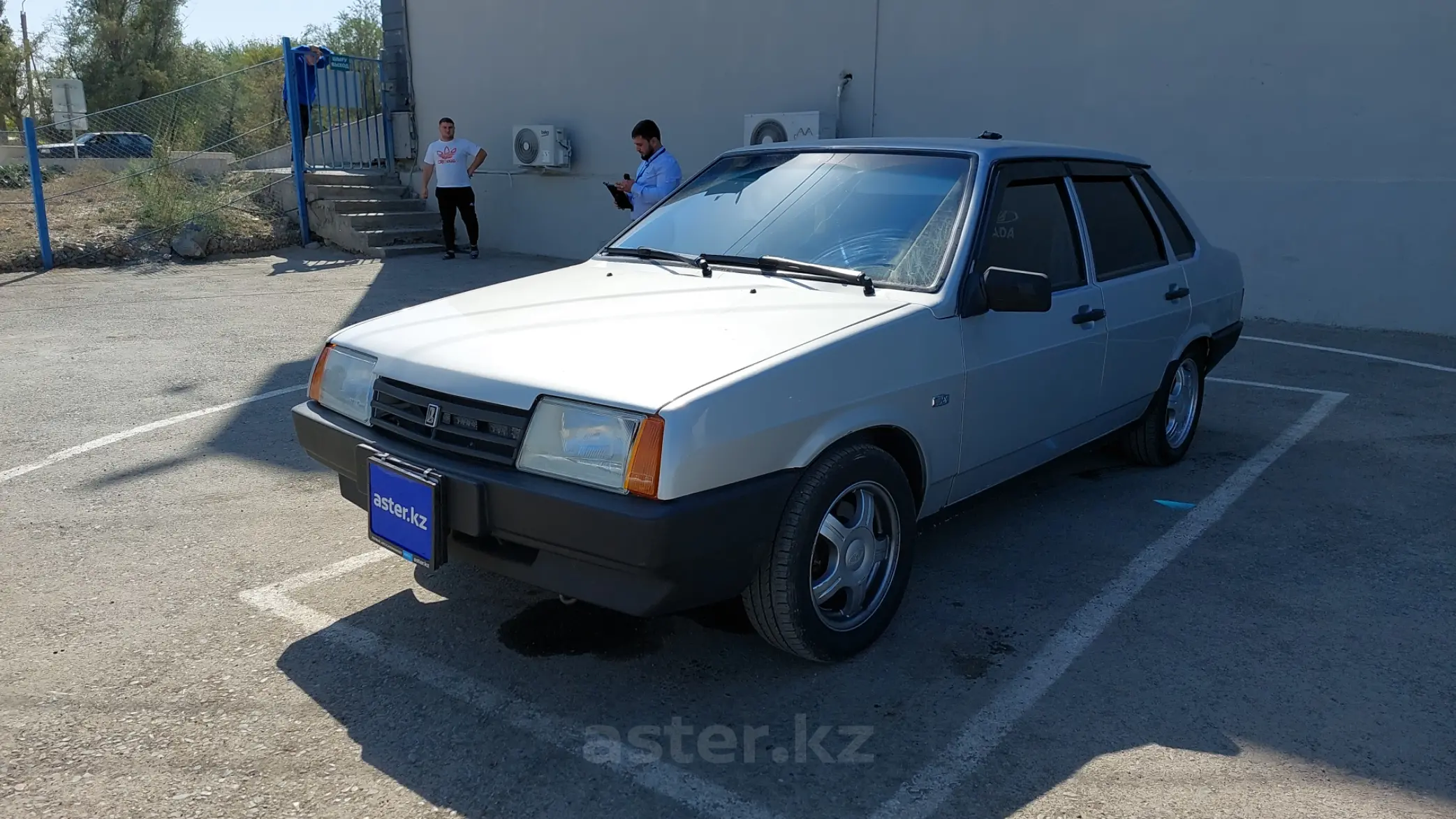 LADA (ВАЗ) 21099 2000