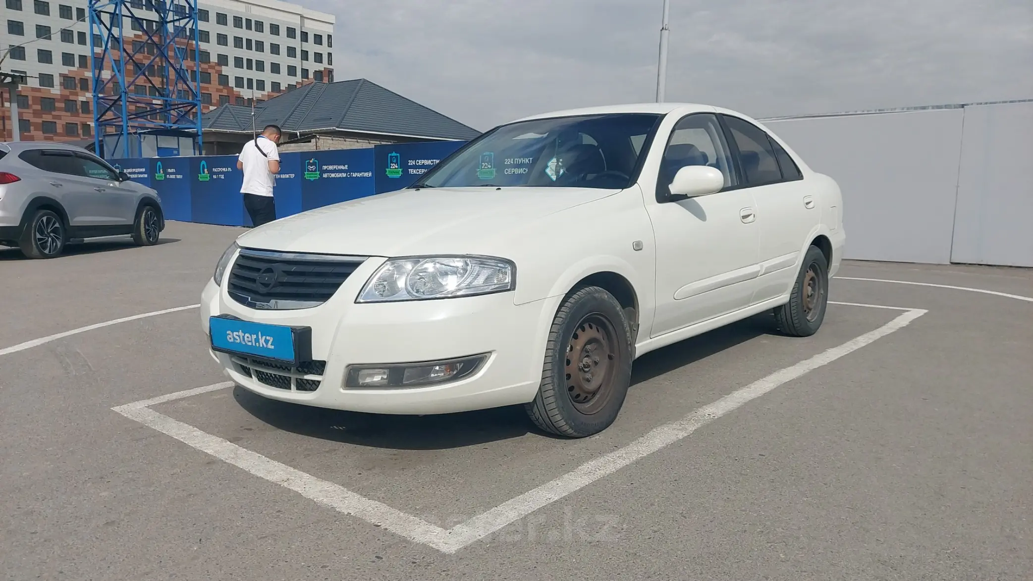 Nissan Almera 2012