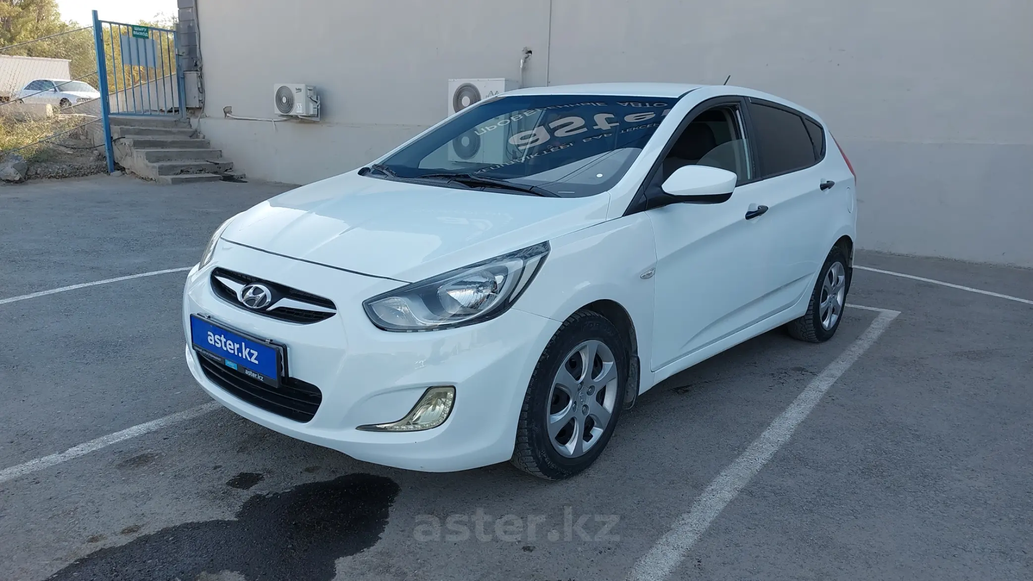 Hyundai Accent 2011