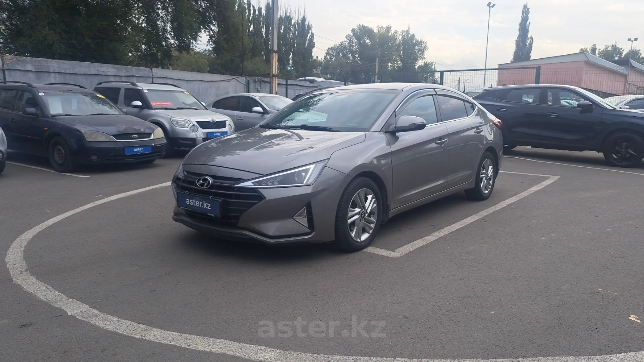 Hyundai Elantra 2019